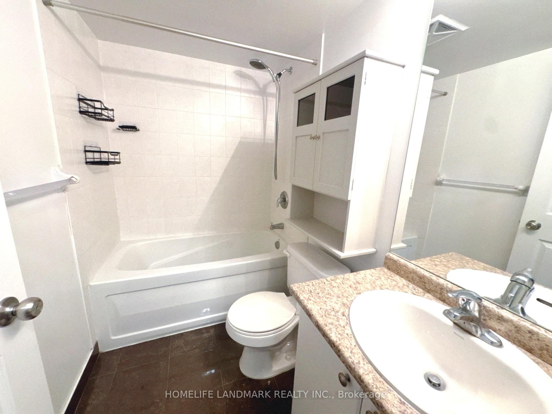 Photo 12 of Unit 703, 30 Grand Trunk Crescent, Toronto, Waterfront Communities — HOMEH