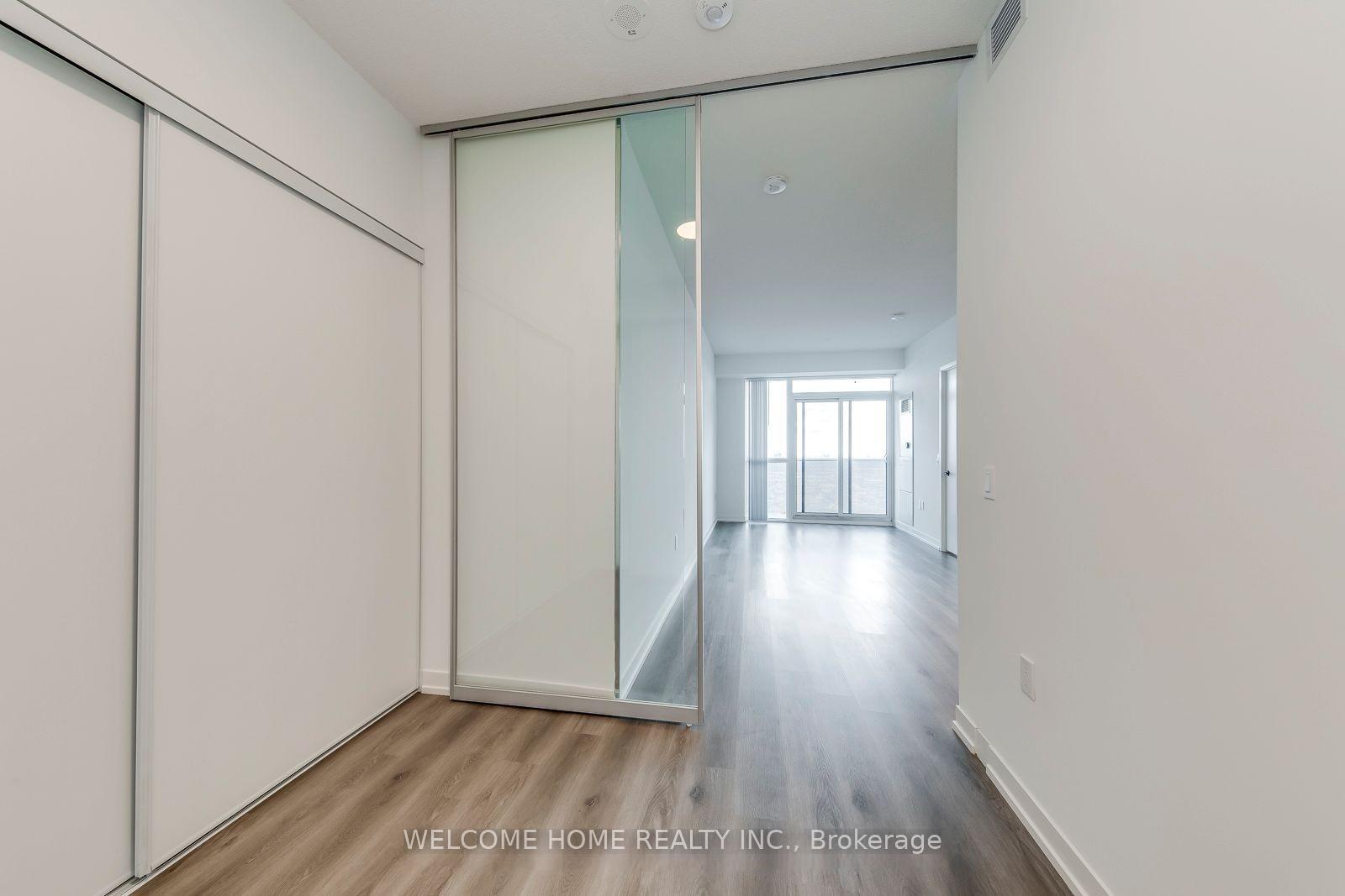 Photo 19 of Unit 2706, 28 Interchange Way, Vaughan, Vaughan Corporate Centre — HOMEH