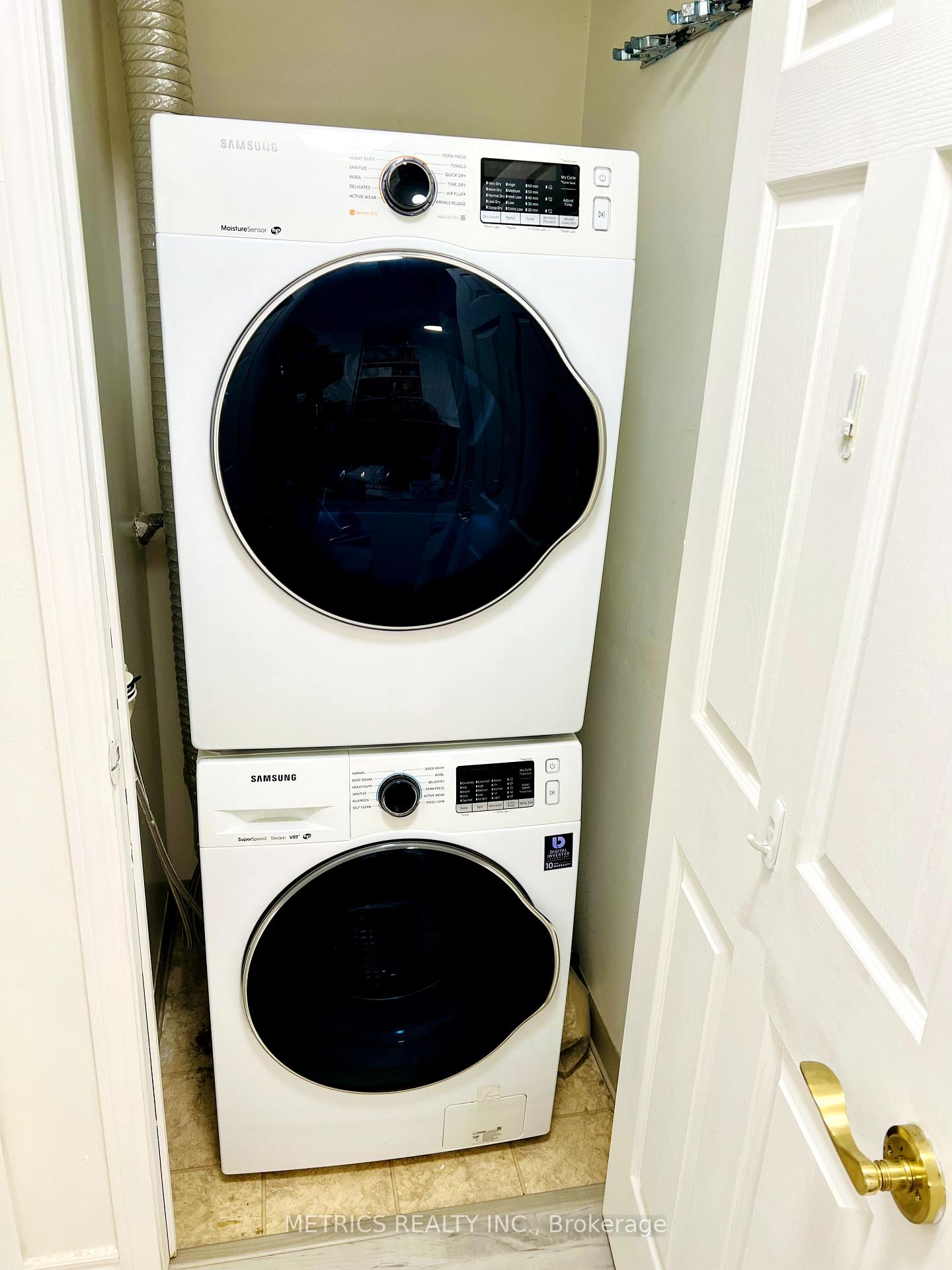 Photo 9 of Unit 1902, 51 Lower Simcoe Street, Toronto, Waterfront Communities — HOMEH