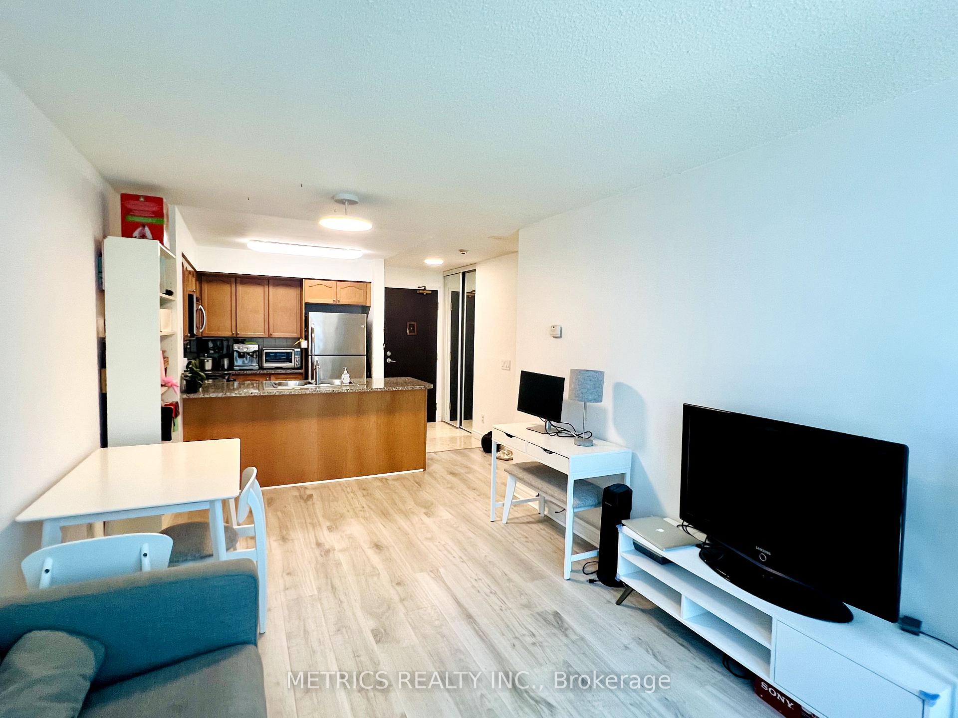Photo 10 of Unit 1902, 51 Lower Simcoe Street, Toronto, Waterfront Communities — HOMEH