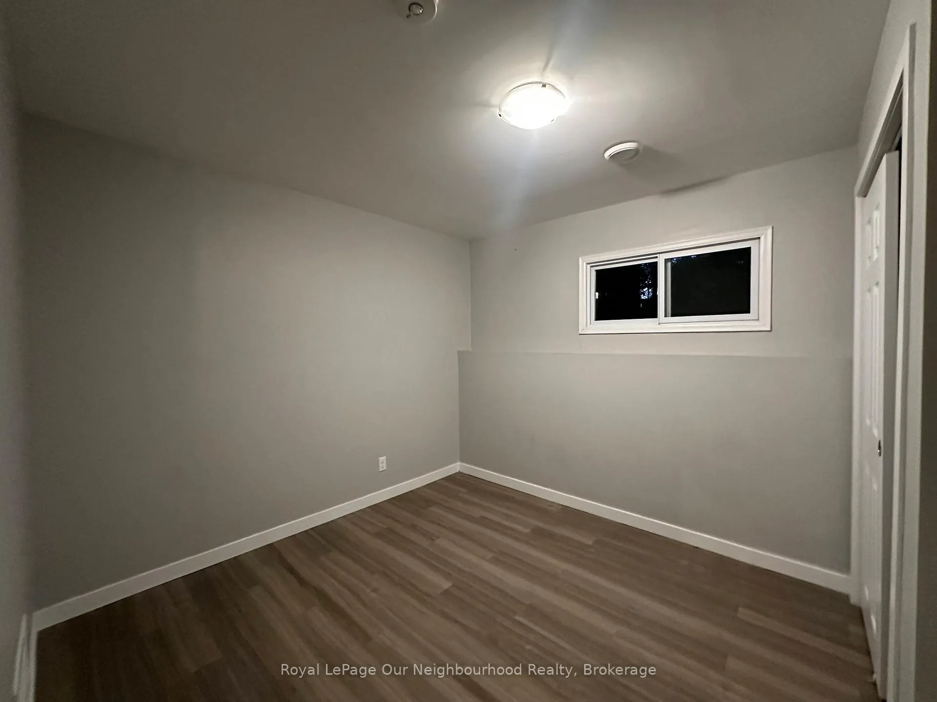 Photo 4 of Unit 2, 26 Hartsfield Drive, Clarington, Courtice — HOMEH