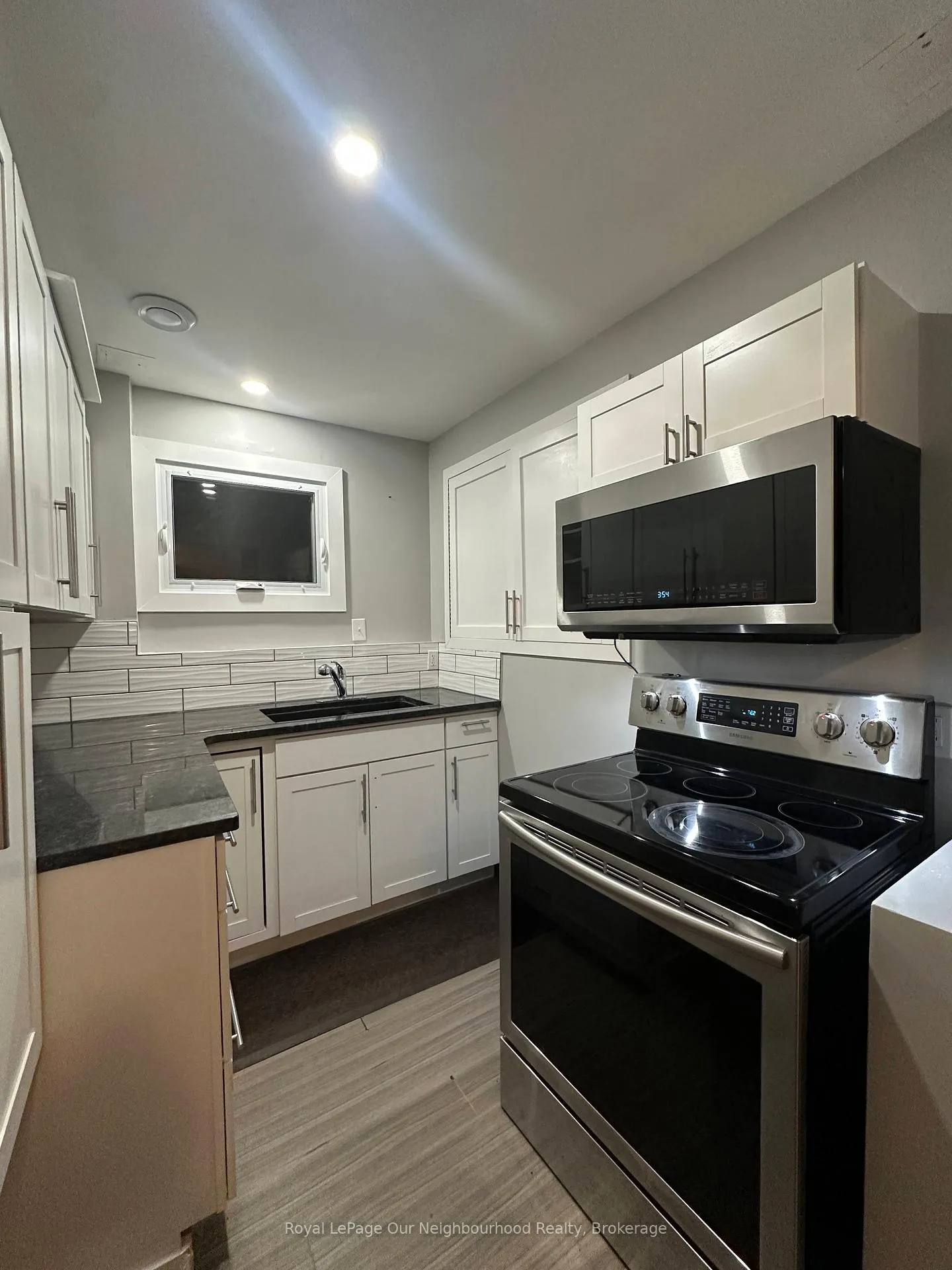 Photo 8 of Unit 2, 26 Hartsfield Drive, Clarington, Courtice — HOMEH