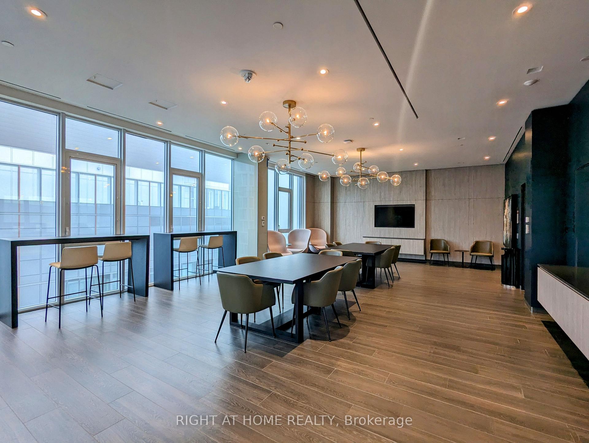 Photo 18 of Unit 3208, 357 King Street W, Toronto, Waterfront Communities — HOMEH