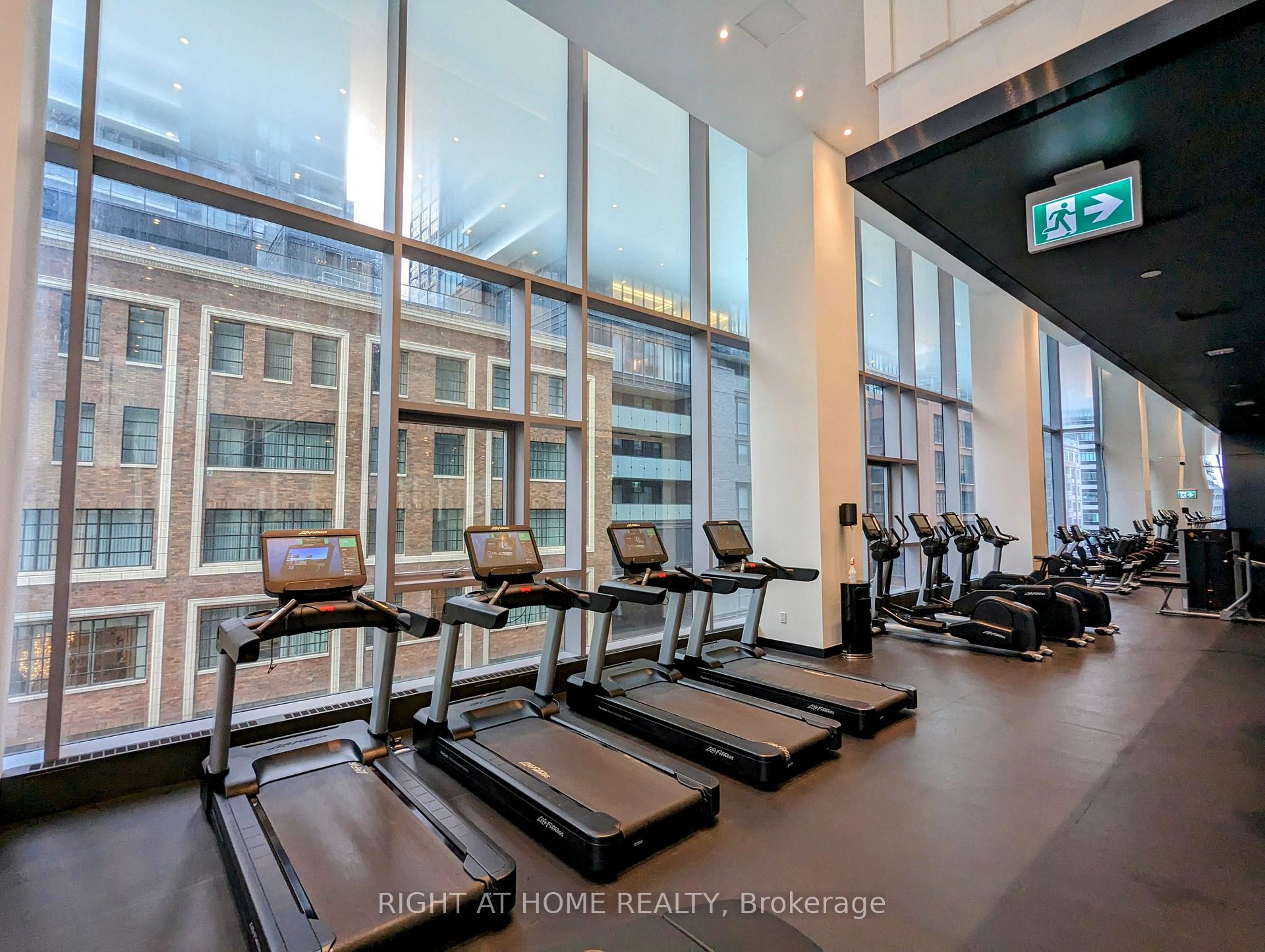 Photo 25 of Unit 3208, 357 King Street W, Toronto, Waterfront Communities — HOMEH