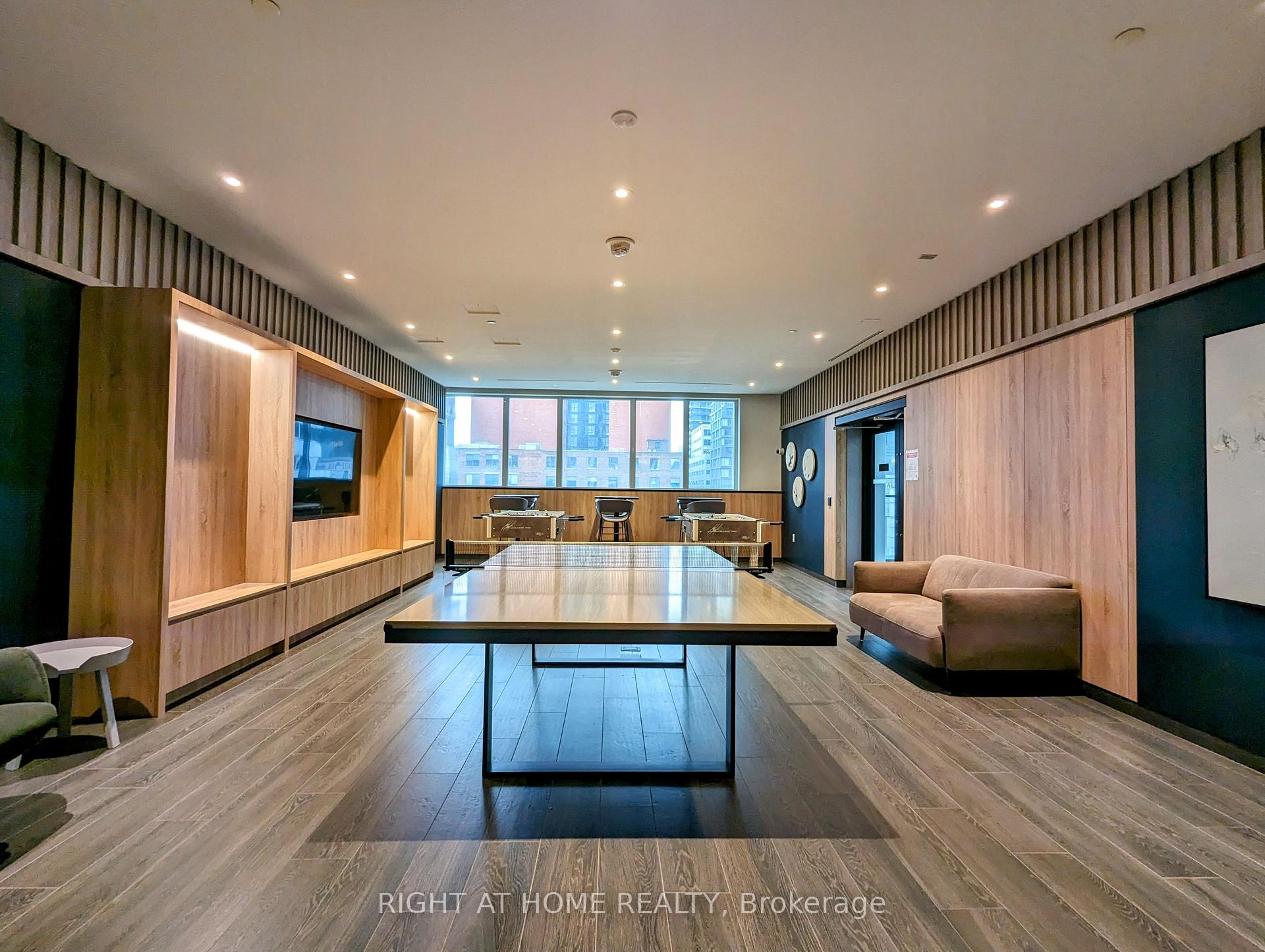 Photo 33 of Unit 3208, 357 King Street W, Toronto, Waterfront Communities — HOMEH