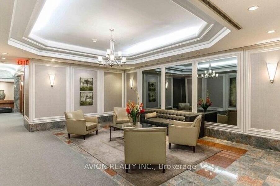 Front of Unit 514, 24 Wellesley Street W