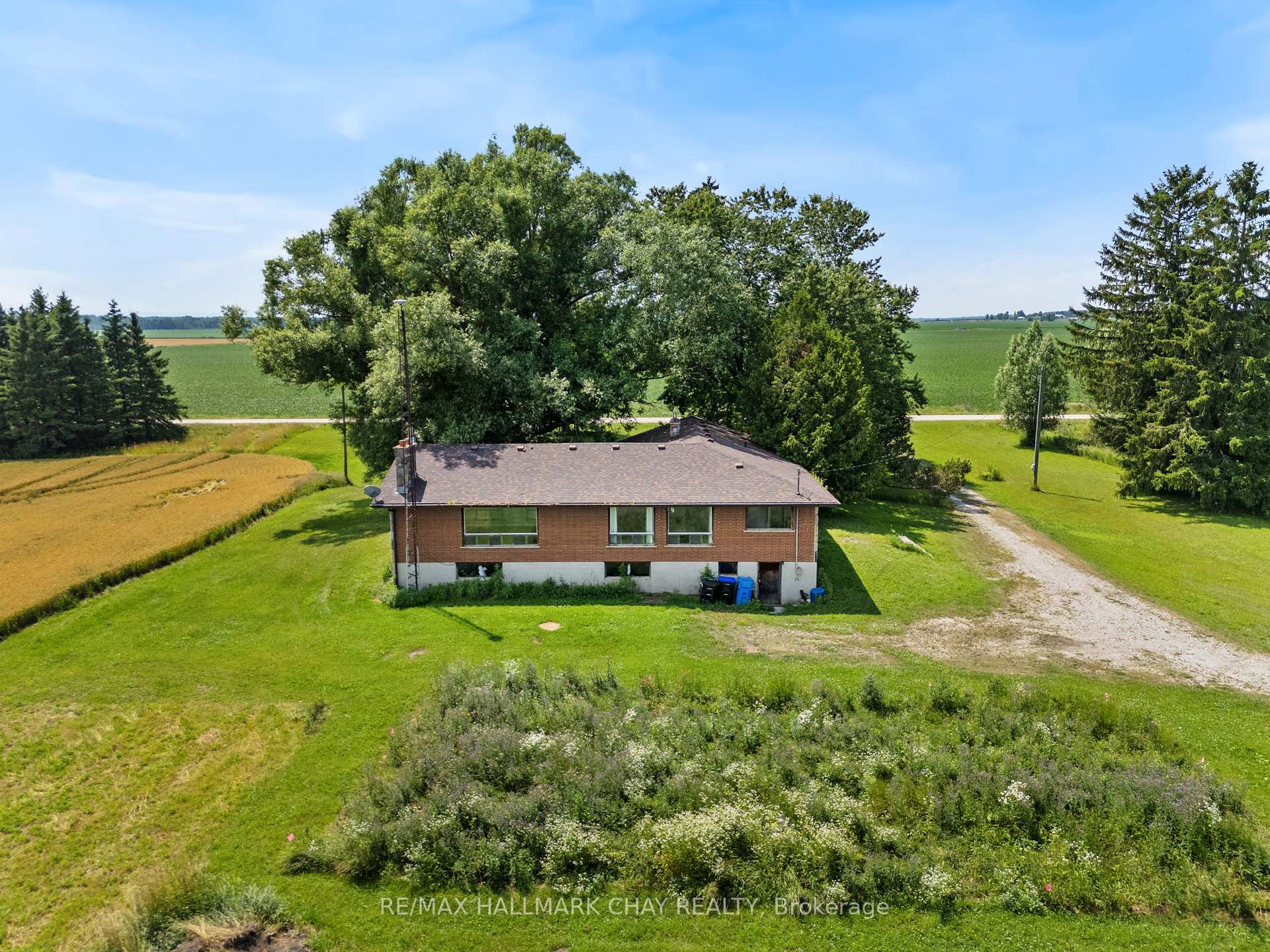 Photo 3 of 2247 15/16 Sdrd S Sunn, Clearview, Rural Clearview — HOMEH
