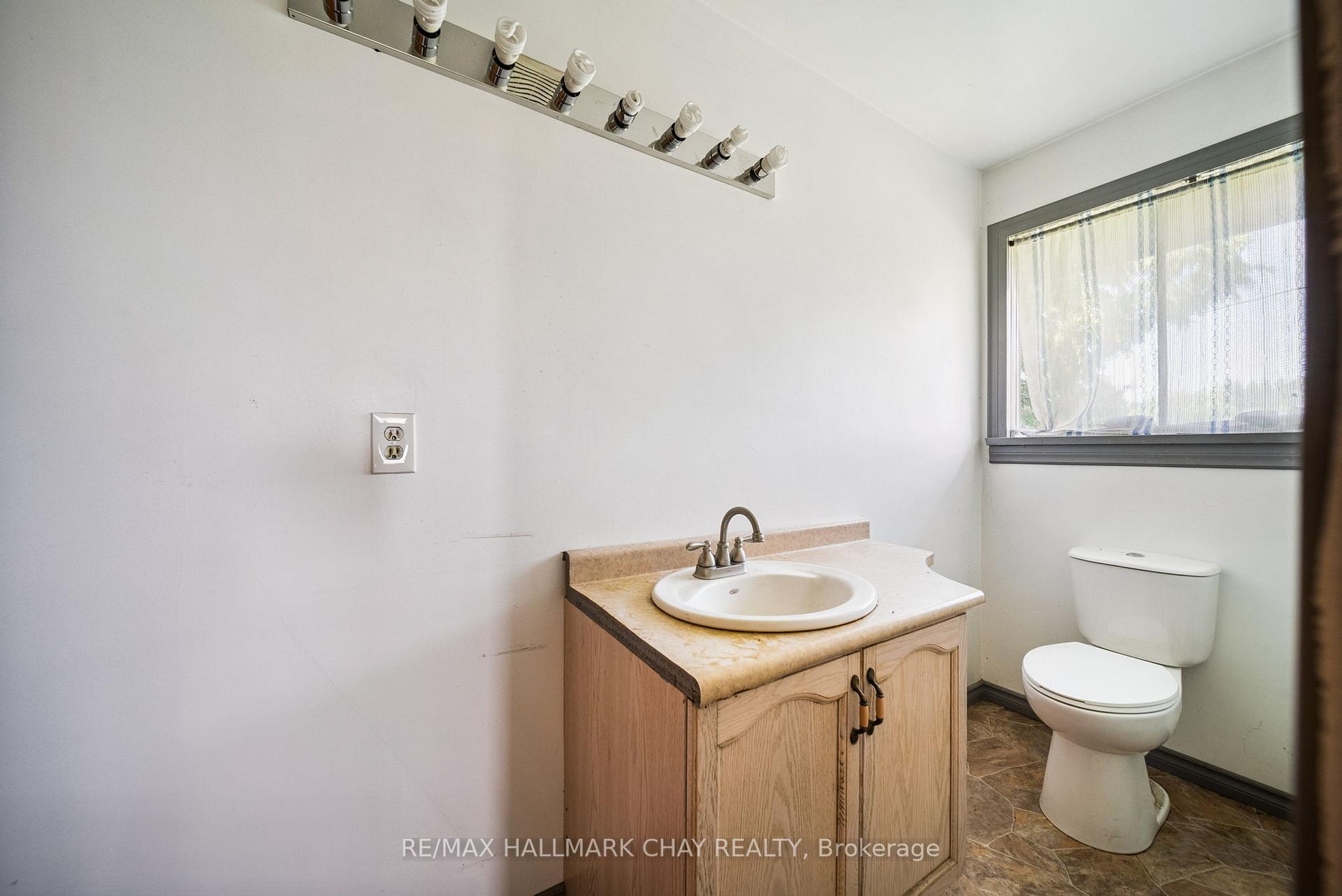 Photo 12 of 2247 15/16 Sdrd S Sunn, Clearview, Rural Clearview — HOMEH