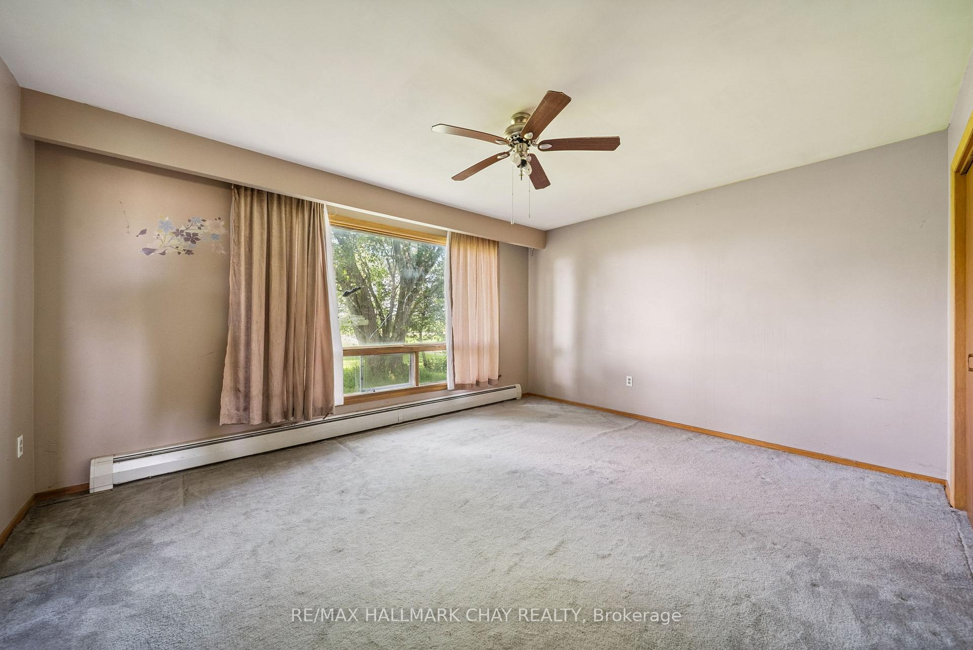 Photo 32 of 2247 15/16 Sdrd S Sunn, Clearview, Rural Clearview — HOMEH
