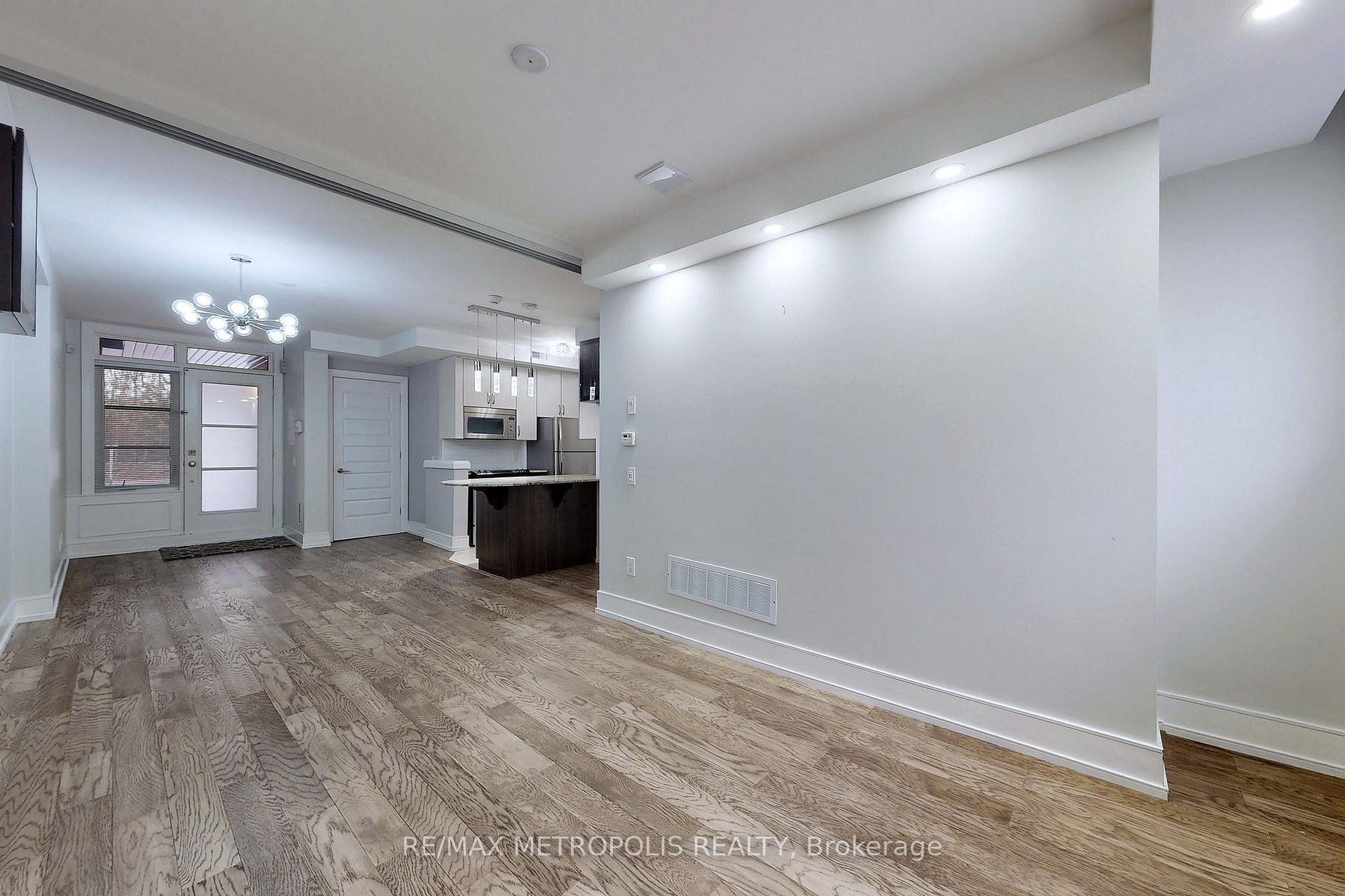 Photo 11 of Unit 1, 8171 Kipling Avenue, Vaughan, West Woodbridge — HOMEH