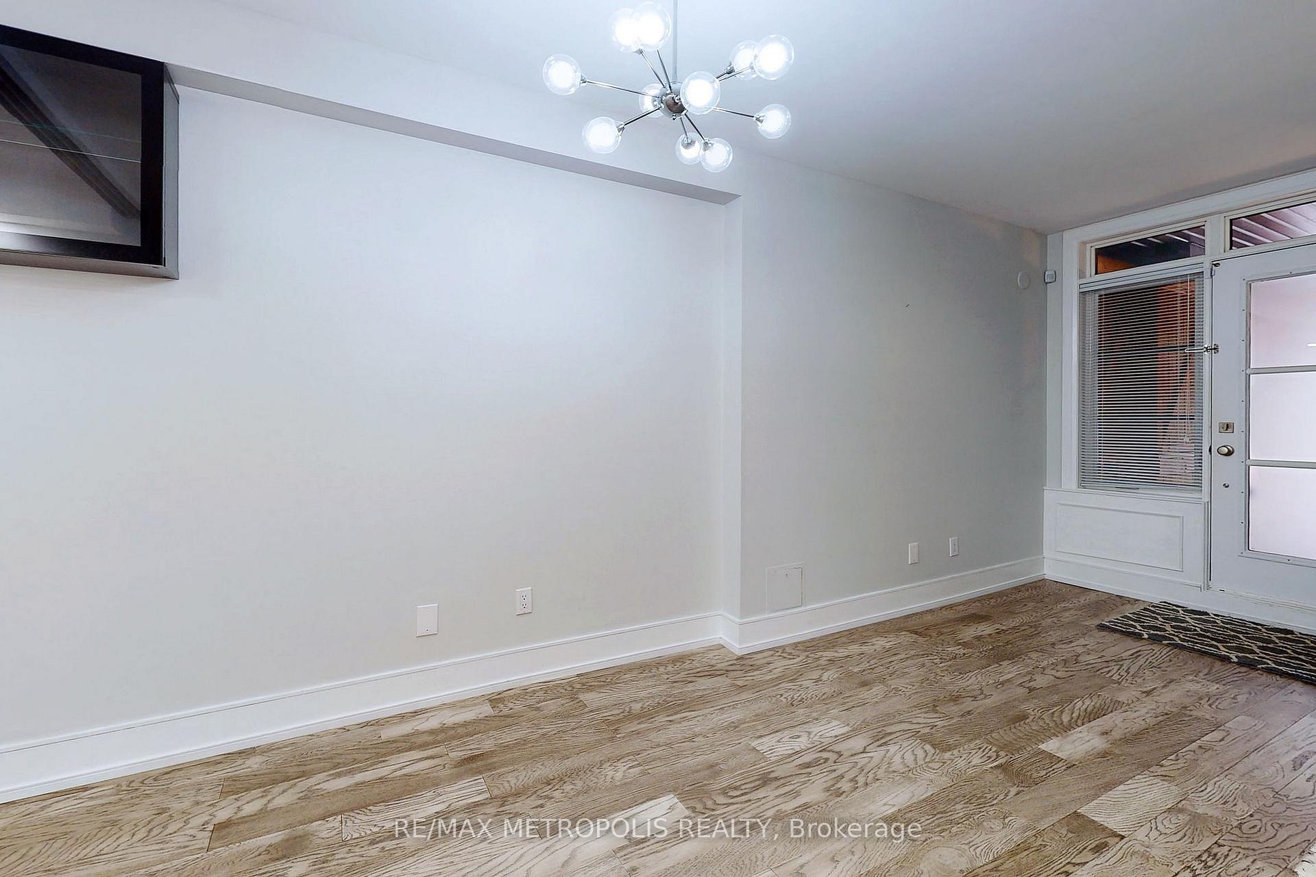 Photo 15 of Unit 1, 8171 Kipling Avenue, Vaughan, West Woodbridge — HOMEH