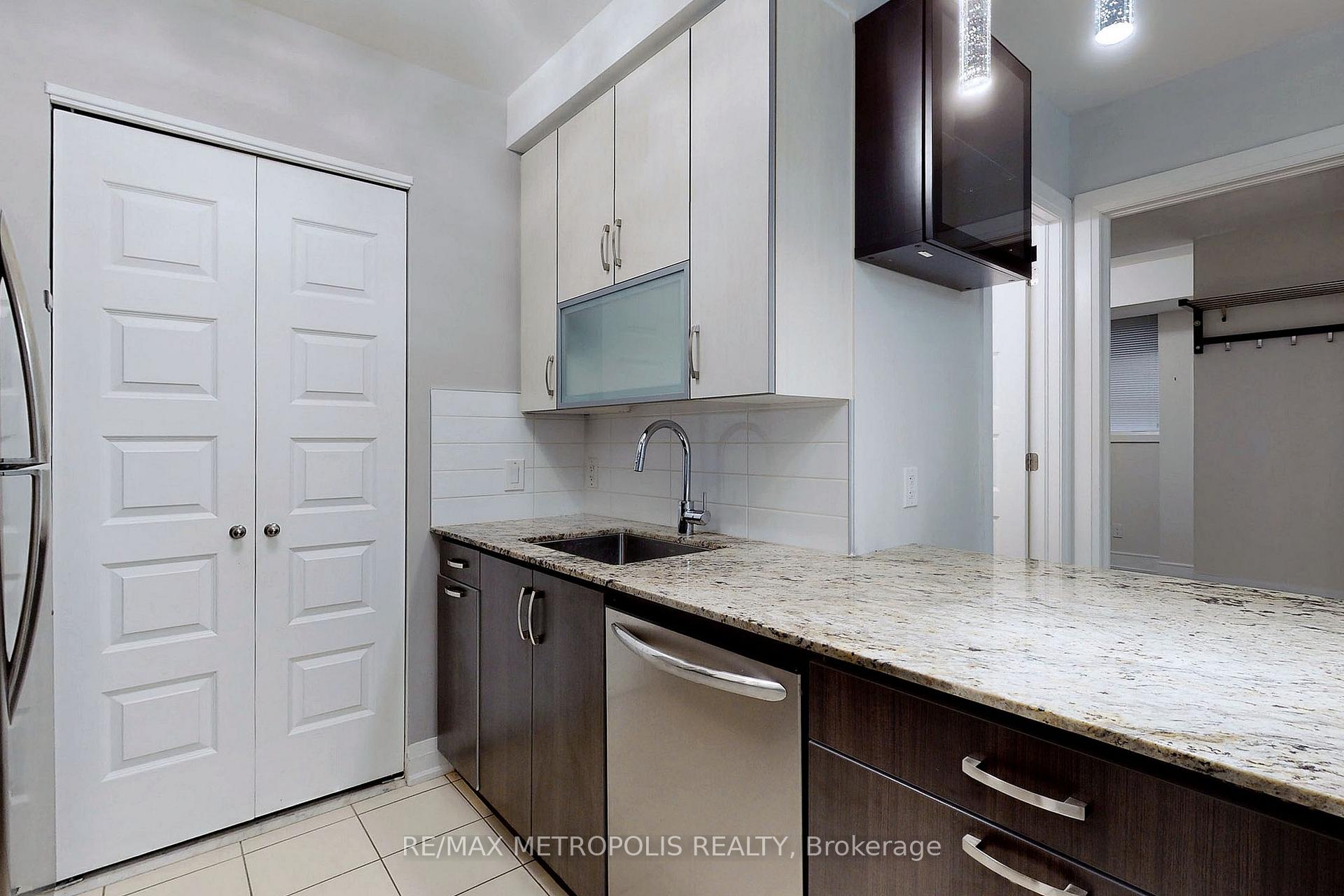 Photo 18 of Unit 1, 8171 Kipling Avenue, Vaughan, West Woodbridge — HOMEH