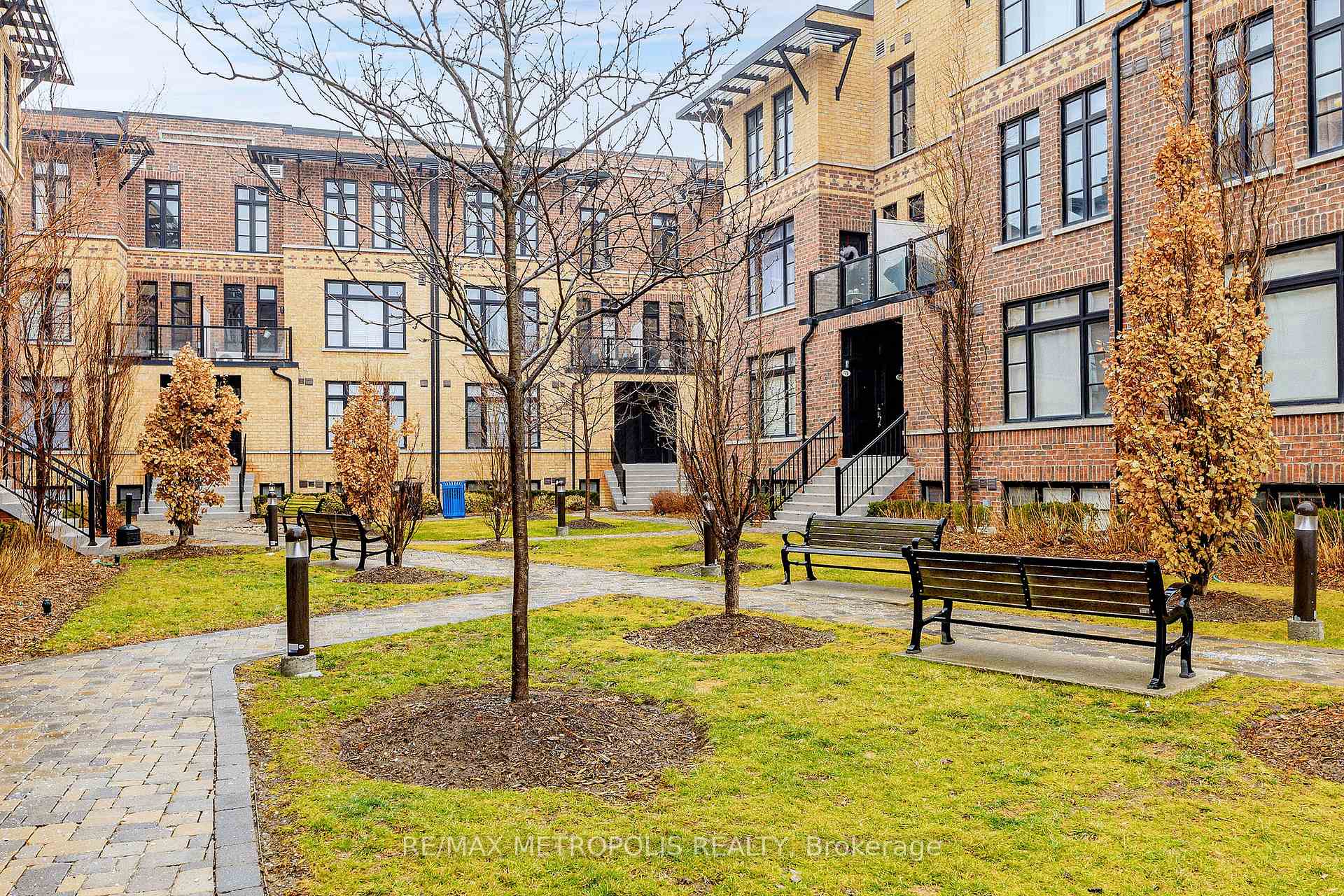 Photo 32 of Unit 1, 8171 Kipling Avenue, Vaughan, West Woodbridge — HOMEH