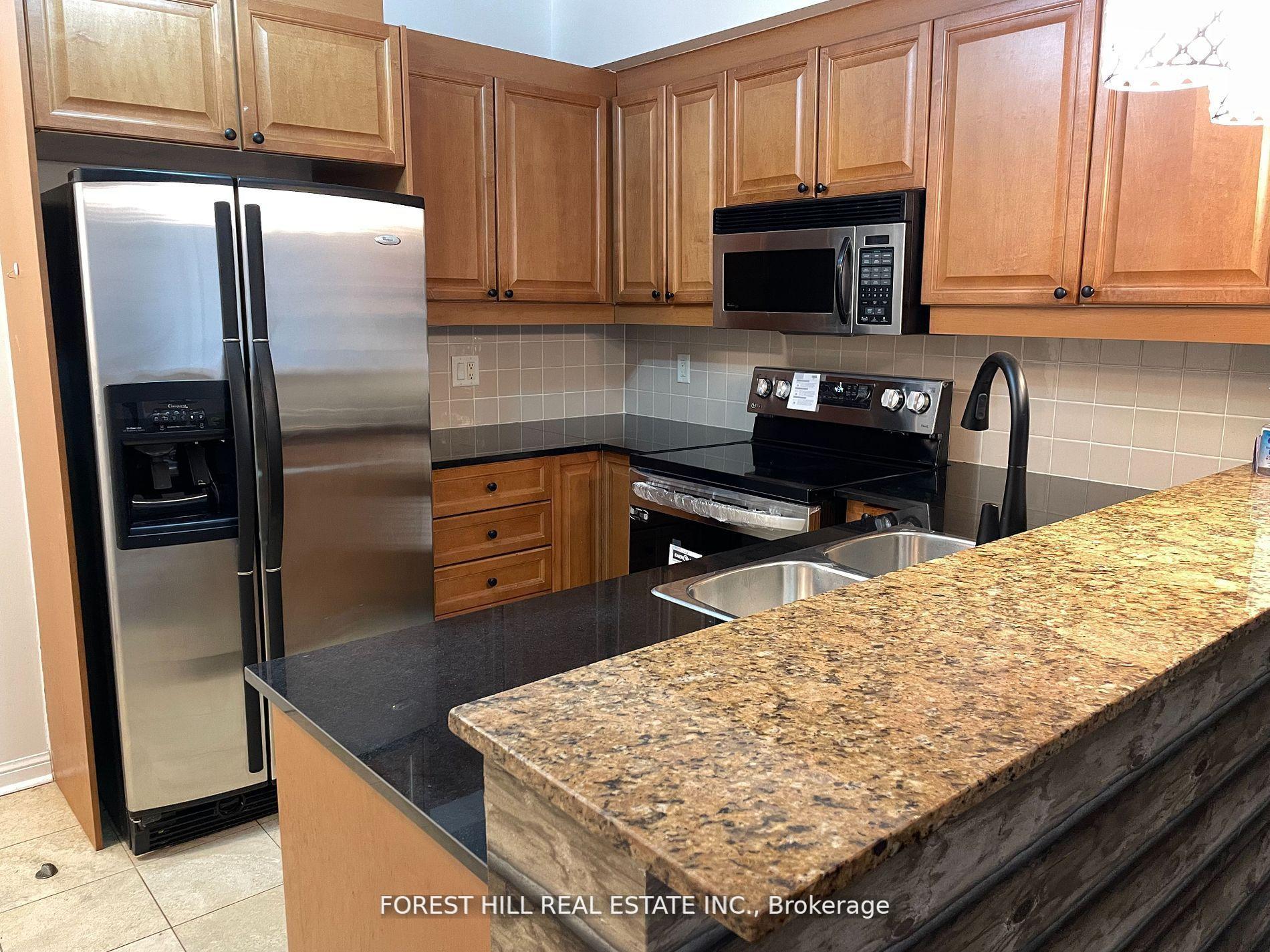 Photo 2 of Unit 207, 1801 Bayview Avenue, Toronto, Leaside — HOMEH