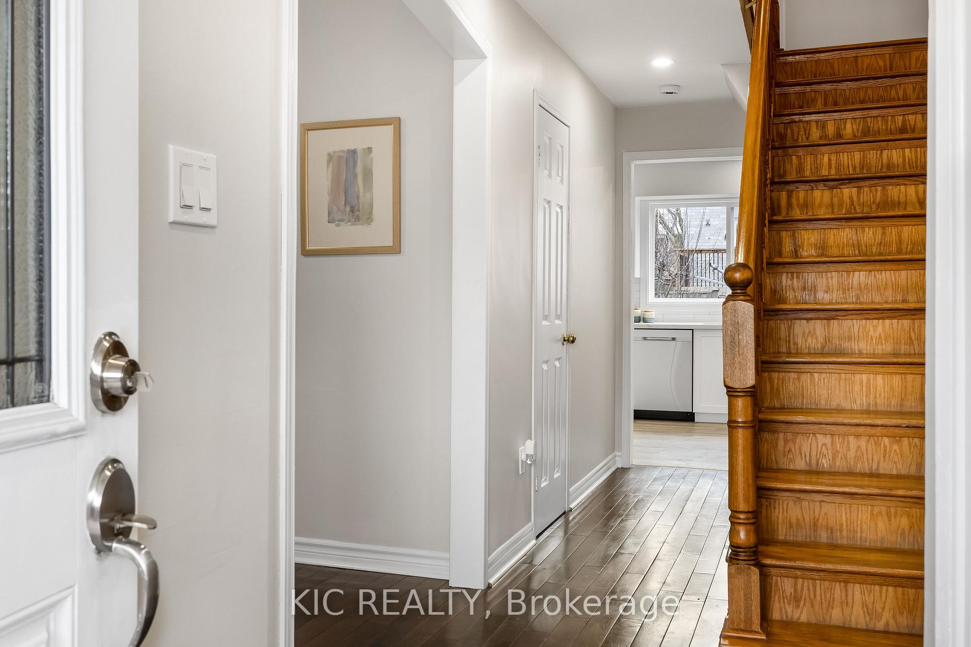 Photo 6 of 174 Ravenscroft Road, Ajax, Central West — HOMEH