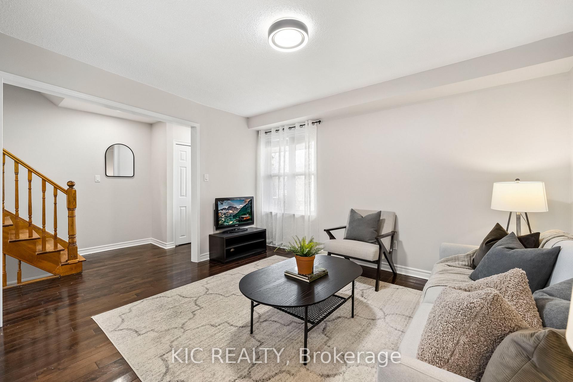 Photo 8 of 174 Ravenscroft Road, Ajax, Central West — HOMEH