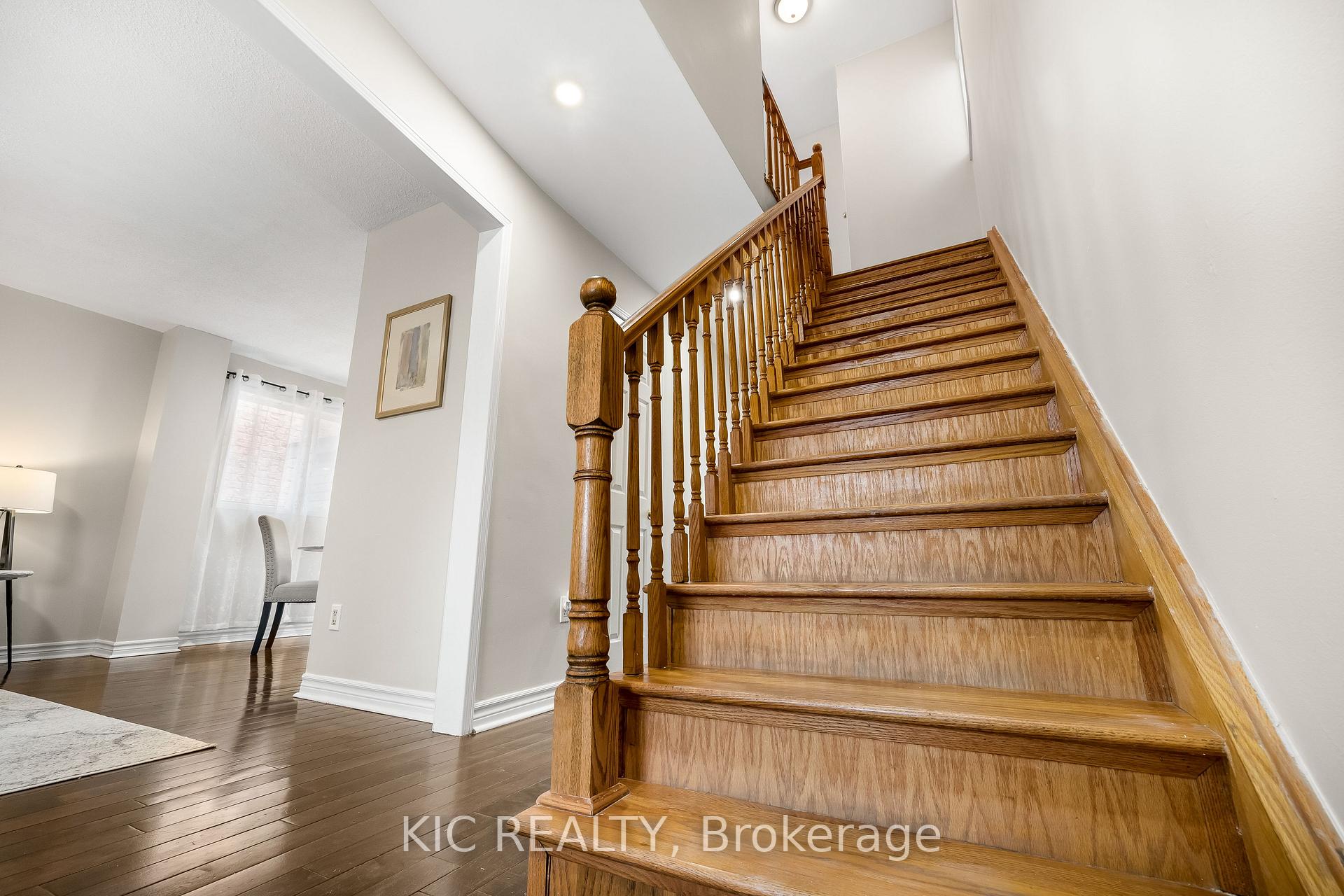 Photo 21 of 174 Ravenscroft Road, Ajax, Central West — HOMEH