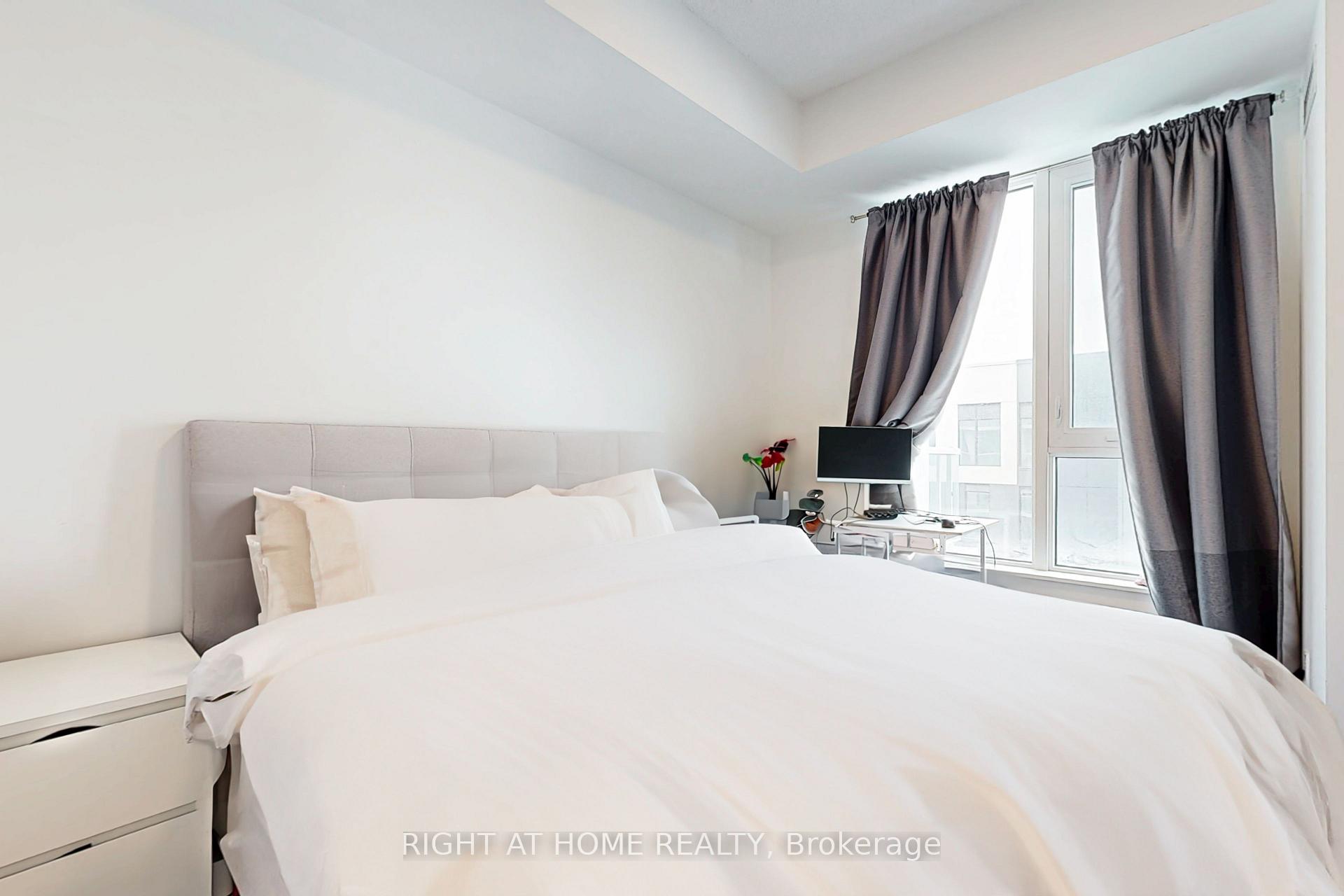 Photo 15 of Unit 906, 10 Rouge Valley Drive W, Markham, Unionville — HOMEH