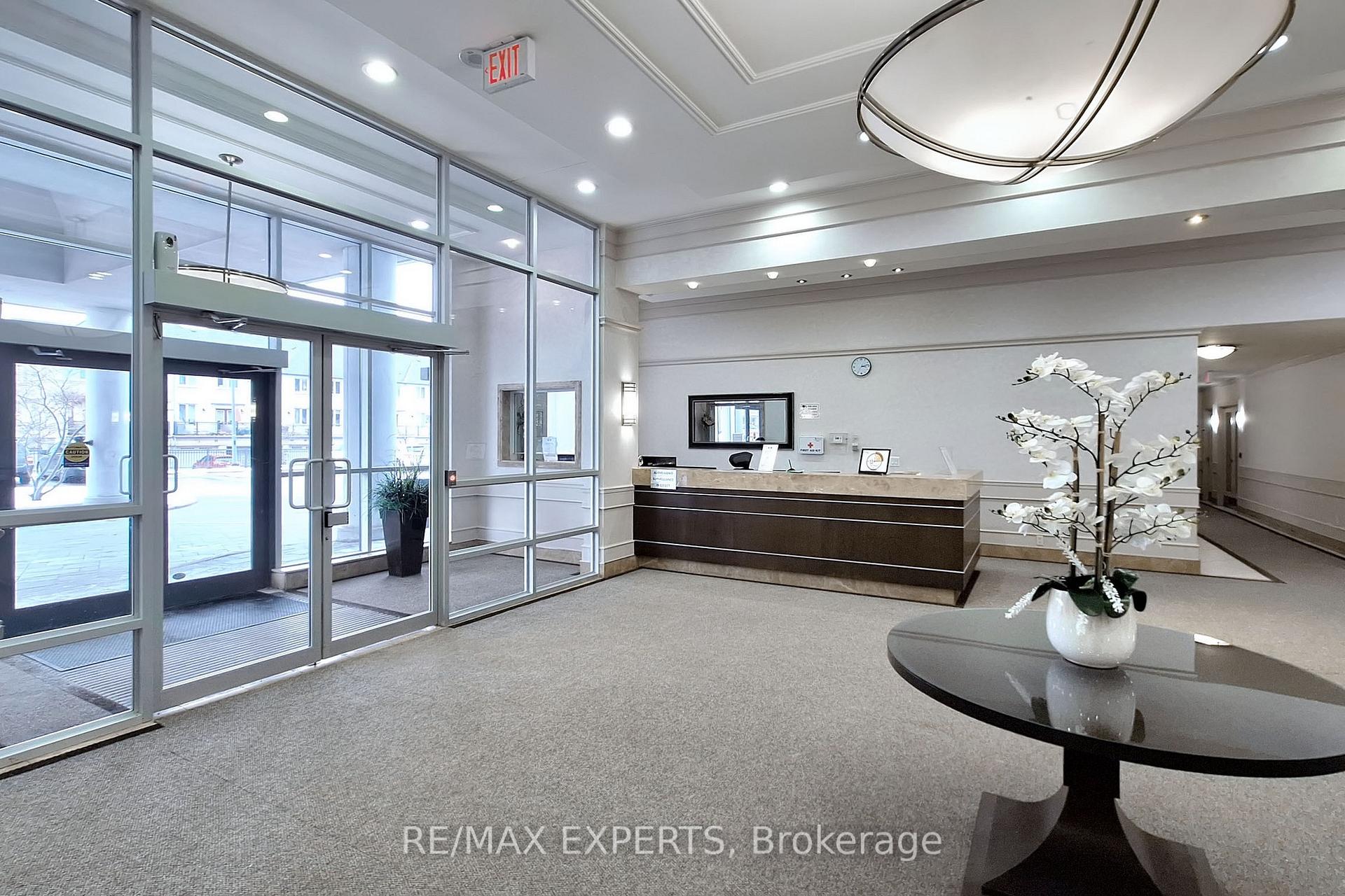 Photo 5 of Unit 1401, 20 North Park Road, Vaughan, Beverley Glen — HOMEH
