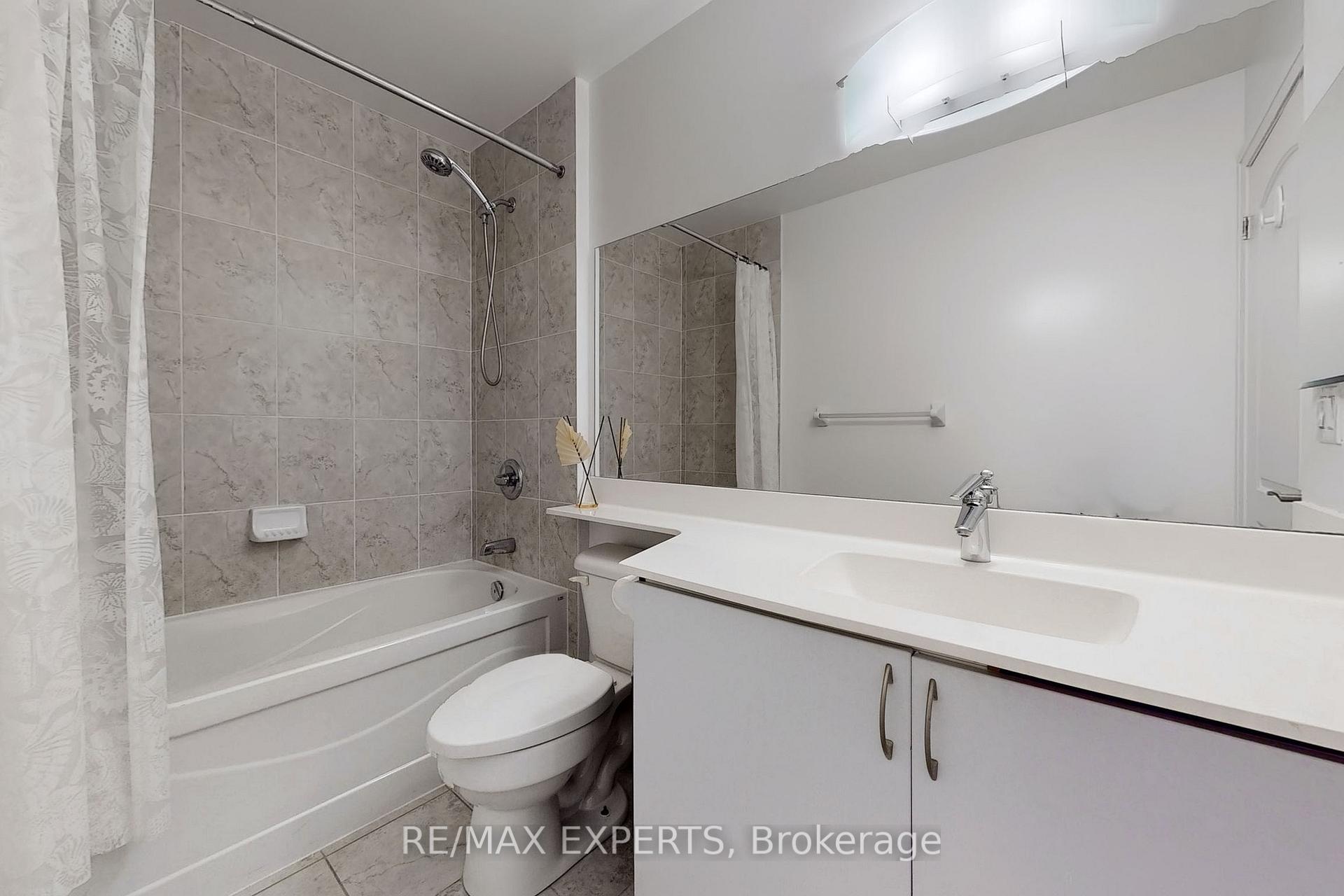 Photo 17 of Unit 1401, 20 North Park Road, Vaughan, Beverley Glen — HOMEH