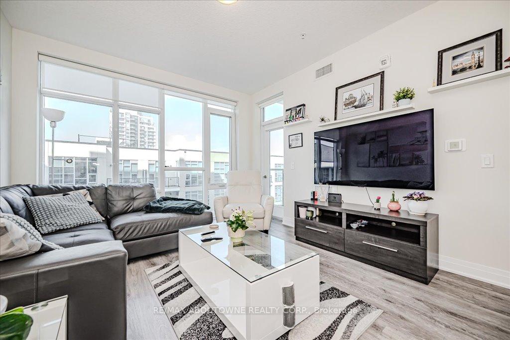 Photo 1 of Unit 538, 16 Concord Place, Grimsby, Grimsby Beach — HOMEH
