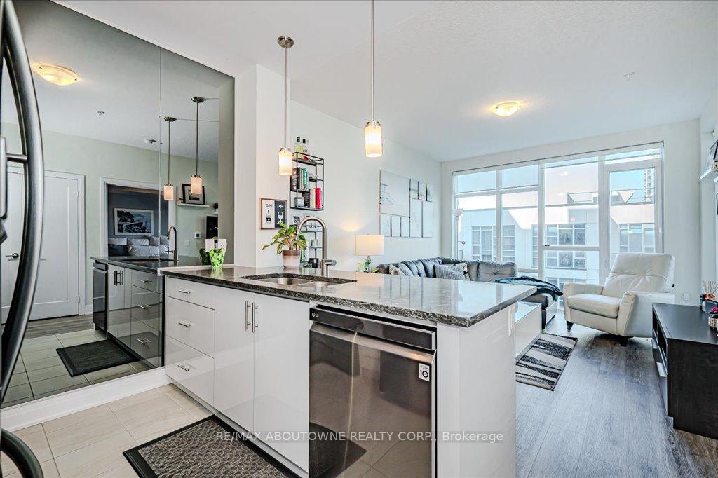 Photo 14 of Unit 538, 16 Concord Place, Grimsby, Grimsby Beach — HOMEH