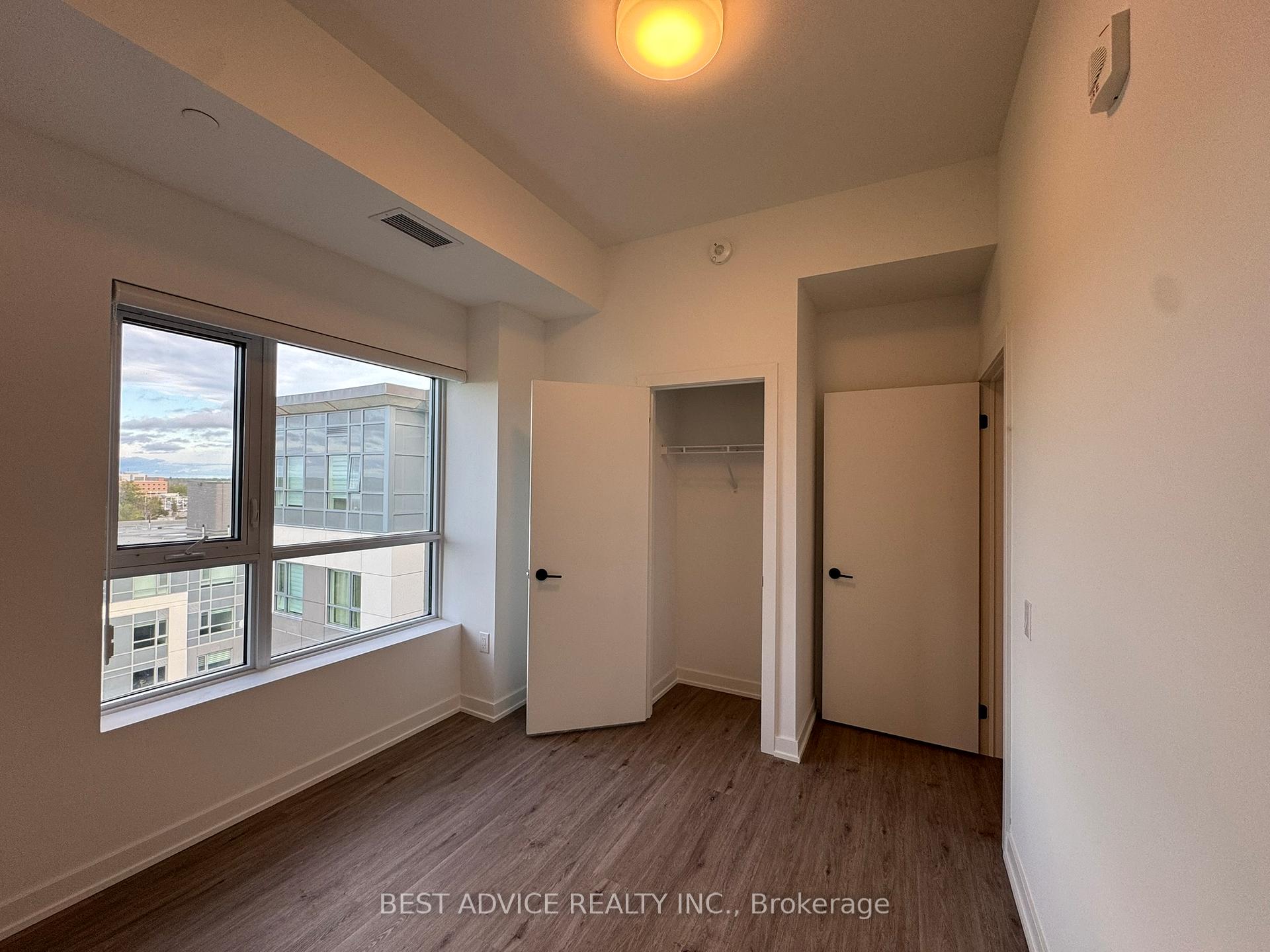 Photo 14 of Unit 1107, 56 lakeside Terrace, Barrie, Little Lake — HOMEH