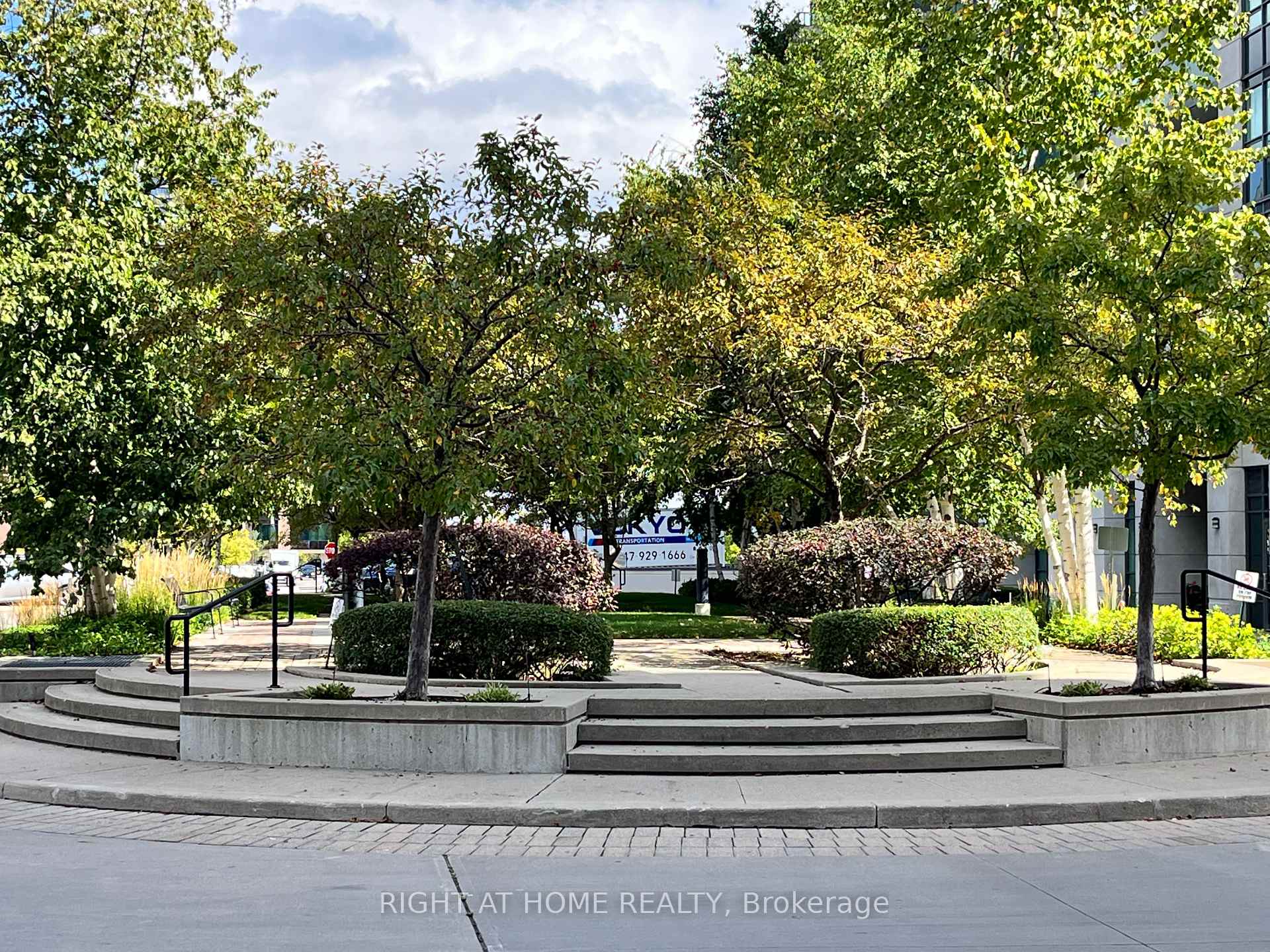 Photo 3 of Unit 1110, 55 South Town Centre Boulevard S, Markham, Unionville — HOMEH