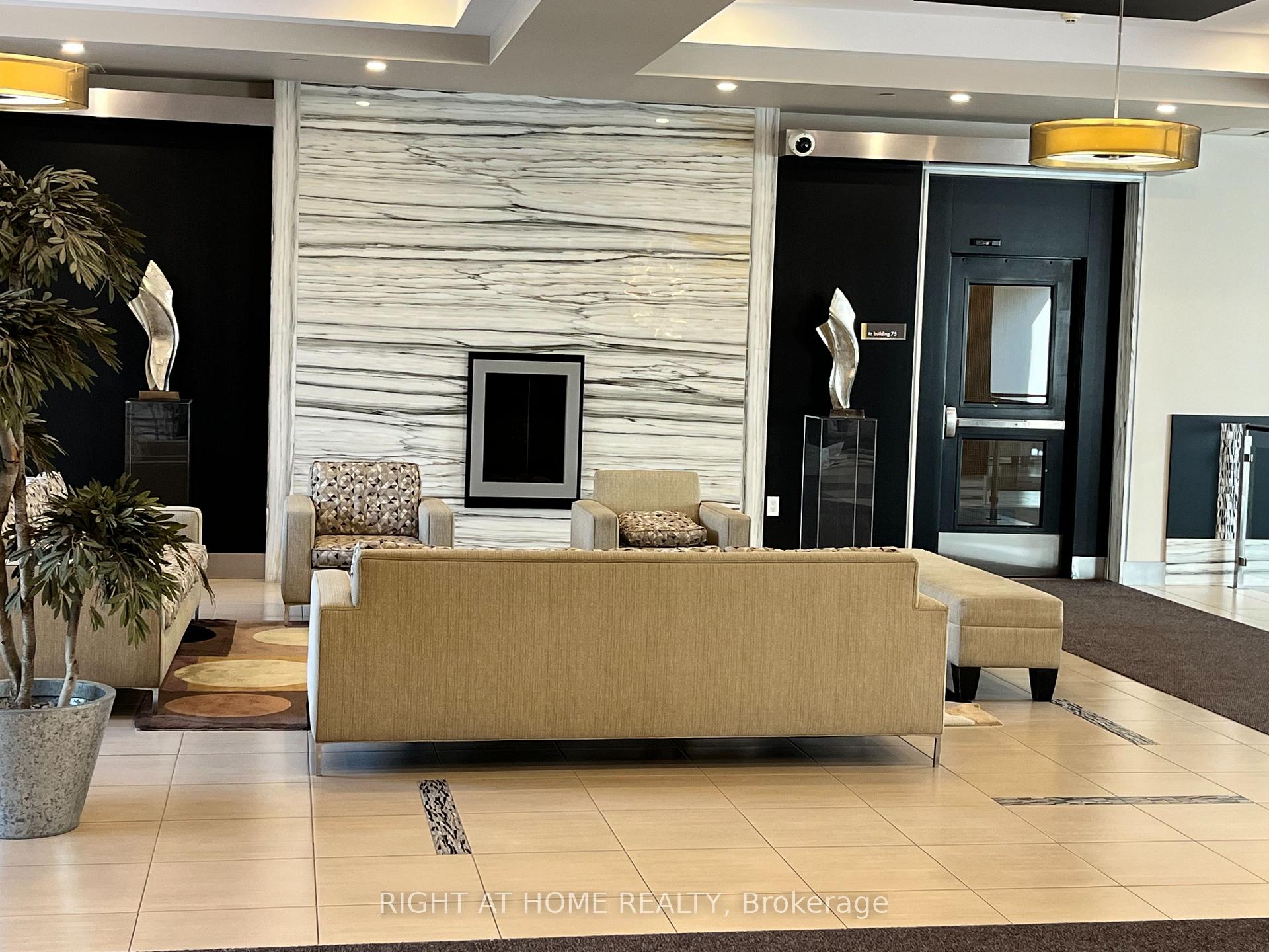 Photo 4 of Unit 1110, 55 South Town Centre Boulevard S, Markham, Unionville — HOMEH