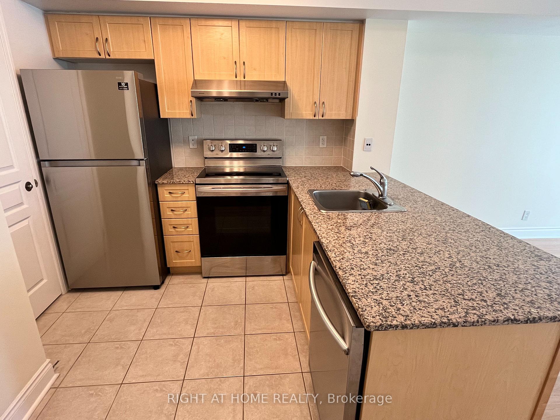 Photo 15 of Unit 1110, 55 South Town Centre Boulevard S, Markham, Unionville — HOMEH