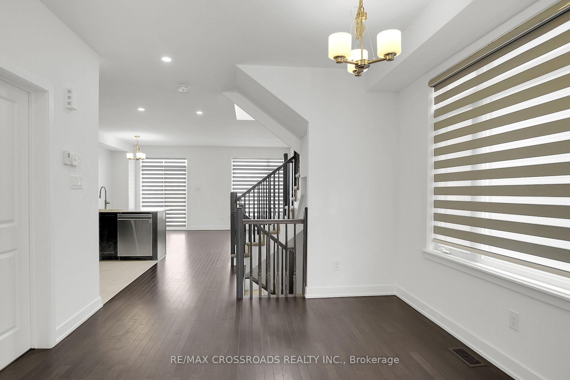 Photo 5 of 972 Brian Good Avenue, Ottawa, Riverside South/Gloucester Glen — HOMEH