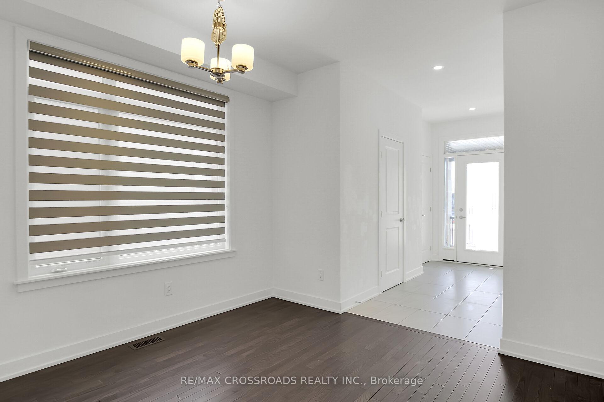 Photo 6 of 972 Brian Good Avenue, Ottawa, Riverside South/Gloucester Glen — HOMEH