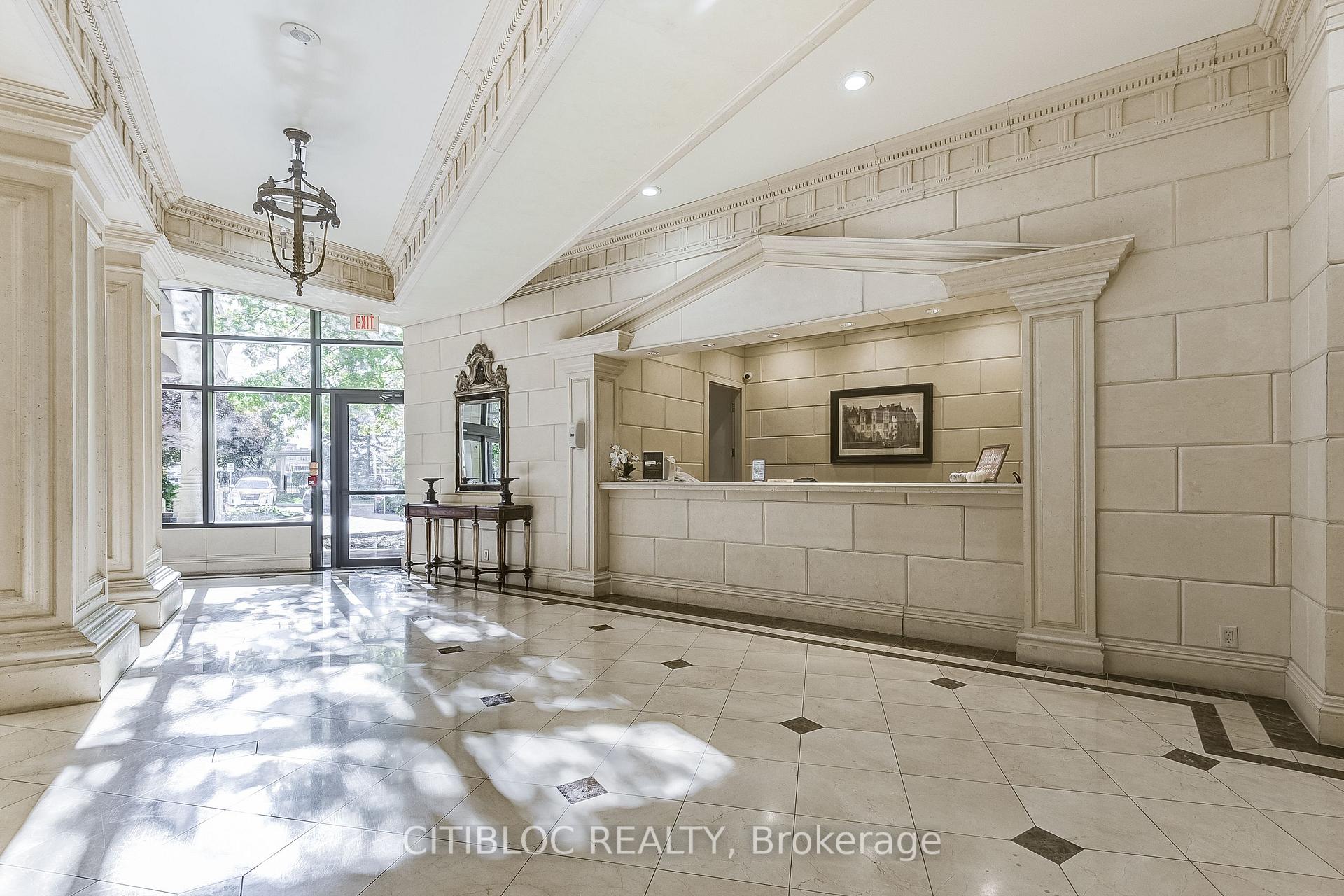Photo 5 of Unit 1614, 9225 Jane Street, Vaughan, Maple — HOMEH