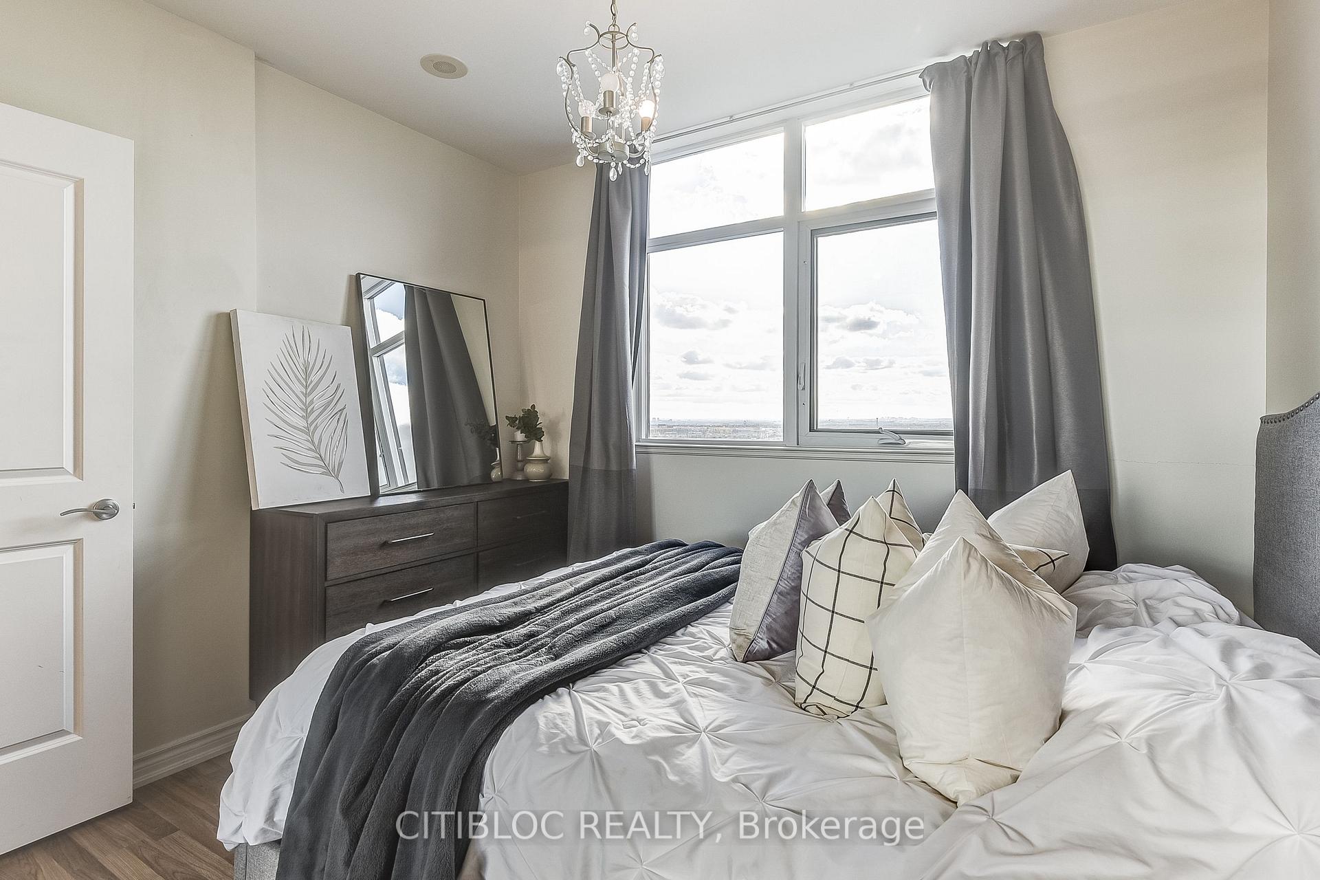 Photo 20 of Unit 1614, 9225 Jane Street, Vaughan, Maple — HOMEH