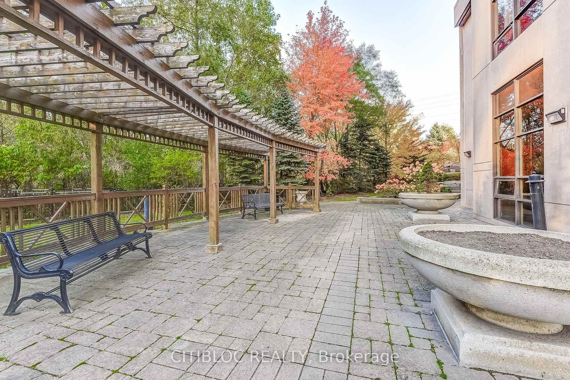 Photo 66 of Unit 1614, 9225 Jane Street, Vaughan, Maple — HOMEH