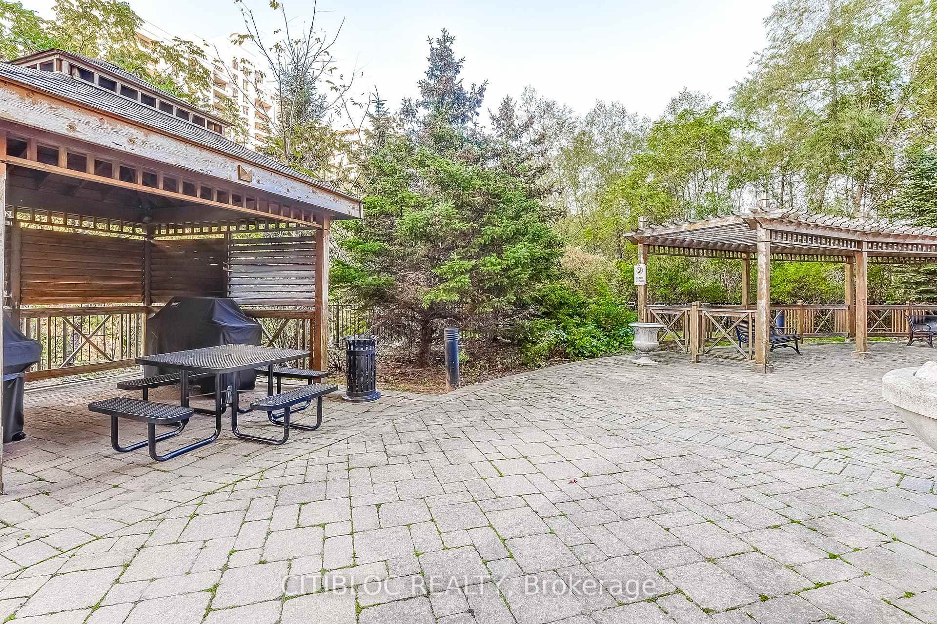 Photo 52 of Unit 1614, 9225 Jane Street, Vaughan, Maple — HOMEH