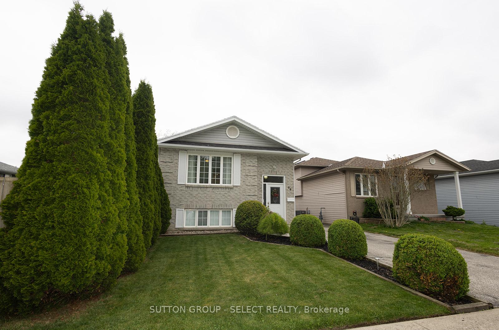 Photo 1 of 64 University Avenue, Chatham-Kent, Wallaceburg — HOMEH