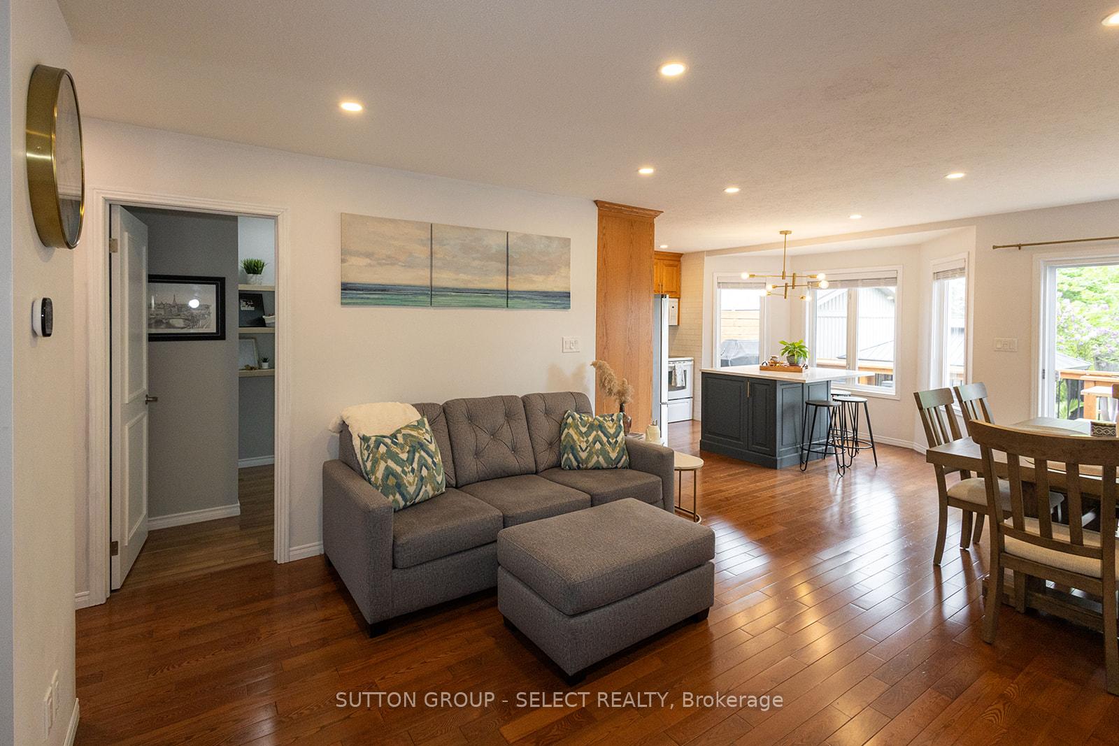Photo 5 of 64 University Avenue, Chatham-Kent, Wallaceburg — HOMEH