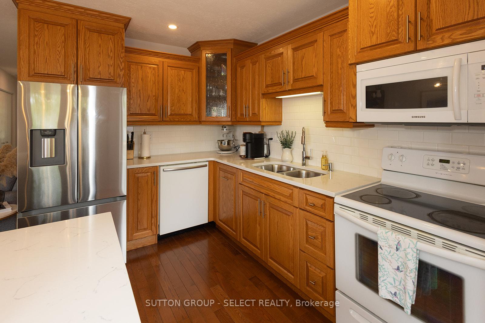Photo 11 of 64 University Avenue, Chatham-Kent, Wallaceburg — HOMEH