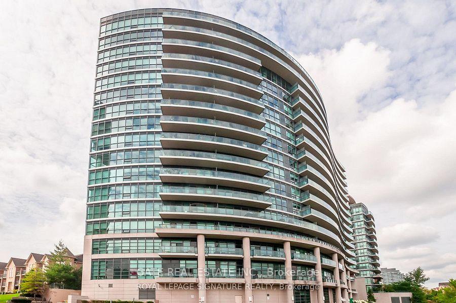 Photo 2 of Unit Ph5, 35 Brian Peck Crescent, Toronto, Leaside — HOMEH