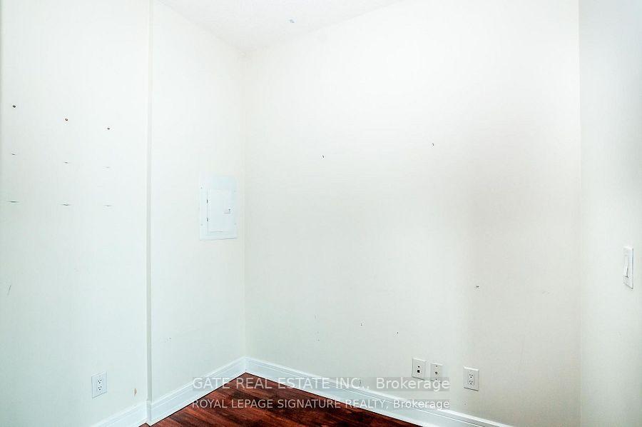 Photo 11 of Unit Ph5, 35 Brian Peck Crescent, Toronto, Leaside — HOMEH