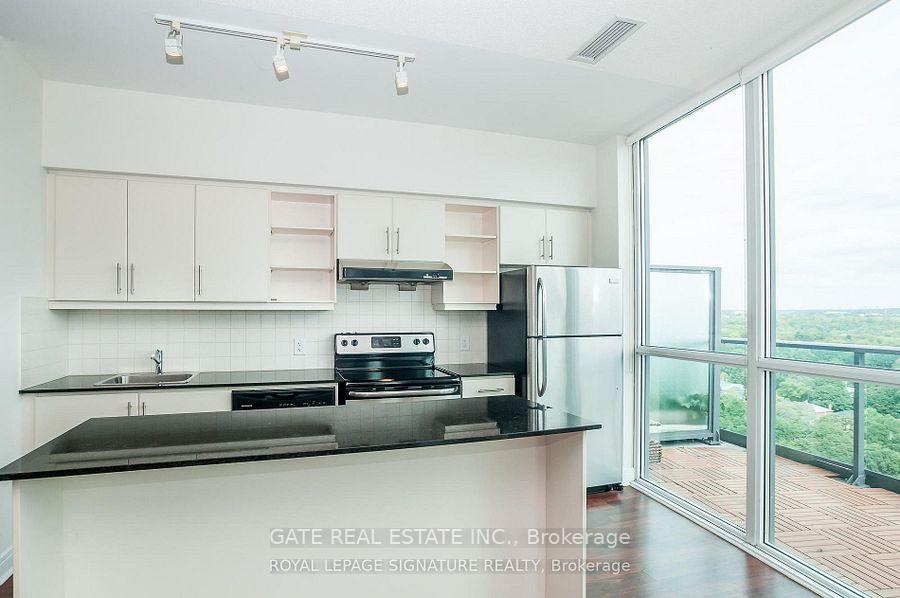 Photo 16 of Unit Ph5, 35 Brian Peck Crescent, Toronto, Leaside — HOMEH