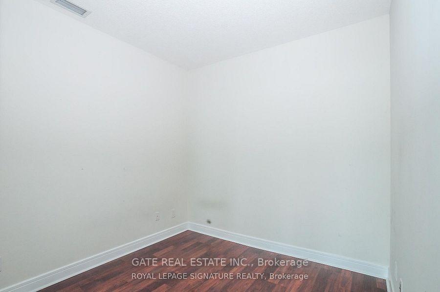 Photo 17 of Unit Ph5, 35 Brian Peck Crescent, Toronto, Leaside — HOMEH