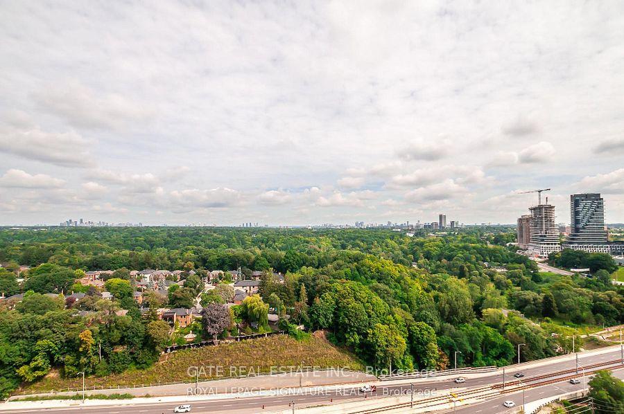 Photo 21 of Unit Ph5, 35 Brian Peck Crescent, Toronto, Leaside — HOMEH