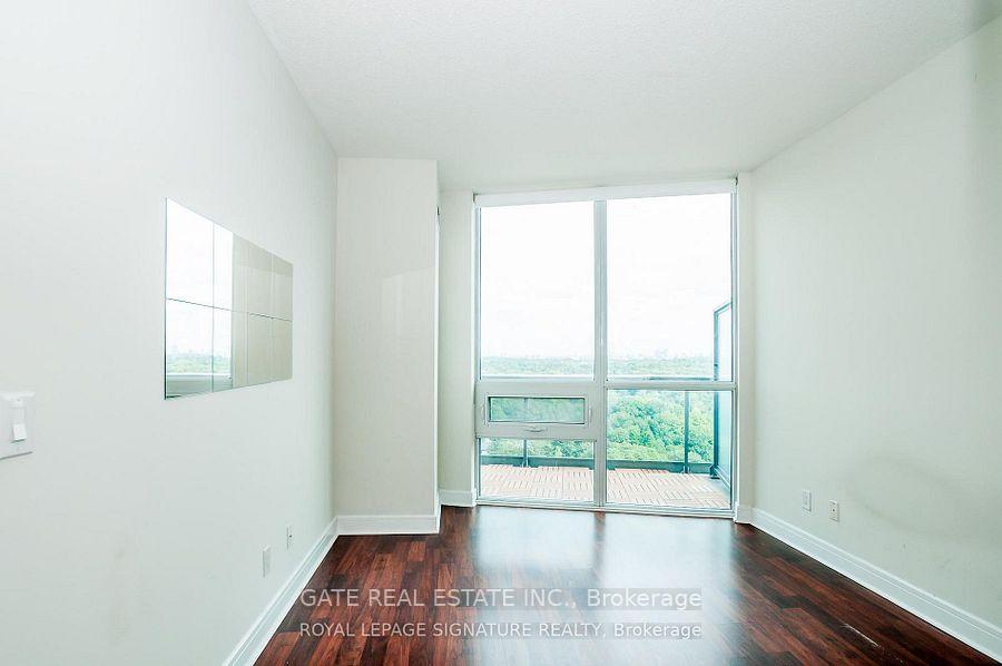 Photo 23 of Unit Ph5, 35 Brian Peck Crescent, Toronto, Leaside — HOMEH