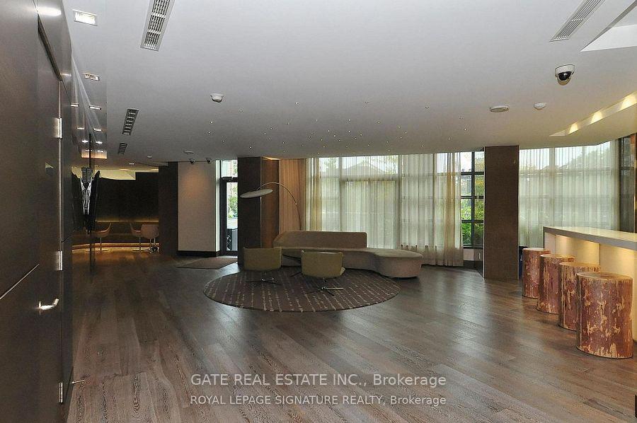 Photo 26 of Unit Ph5, 35 Brian Peck Crescent, Toronto, Leaside — HOMEH