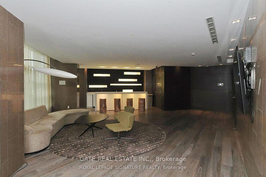 Photo 27 of Unit Ph5, 35 Brian Peck Crescent, Toronto, Leaside — HOMEH