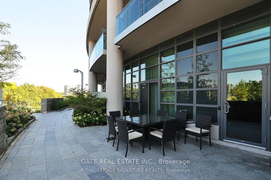 Photo 34 of Unit Ph5, 35 Brian Peck Crescent, Toronto, Leaside — HOMEH