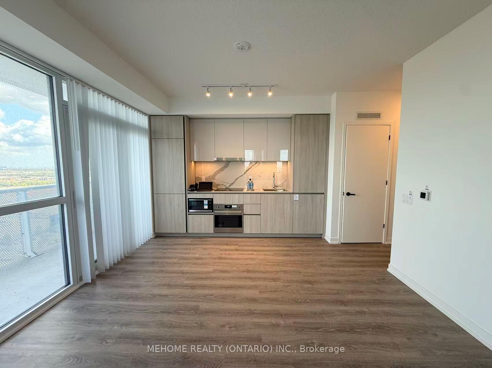 Photo 2 of Unit 1906, 8 Interchange Way, Vaughan, Vaughan Corporate Centre — HOMEH