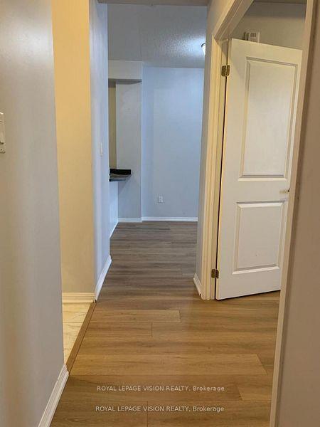 Photo 13 of Unit 419, 80 Aspen Springs Drive, Clarington, Bowmanville — HOMEH